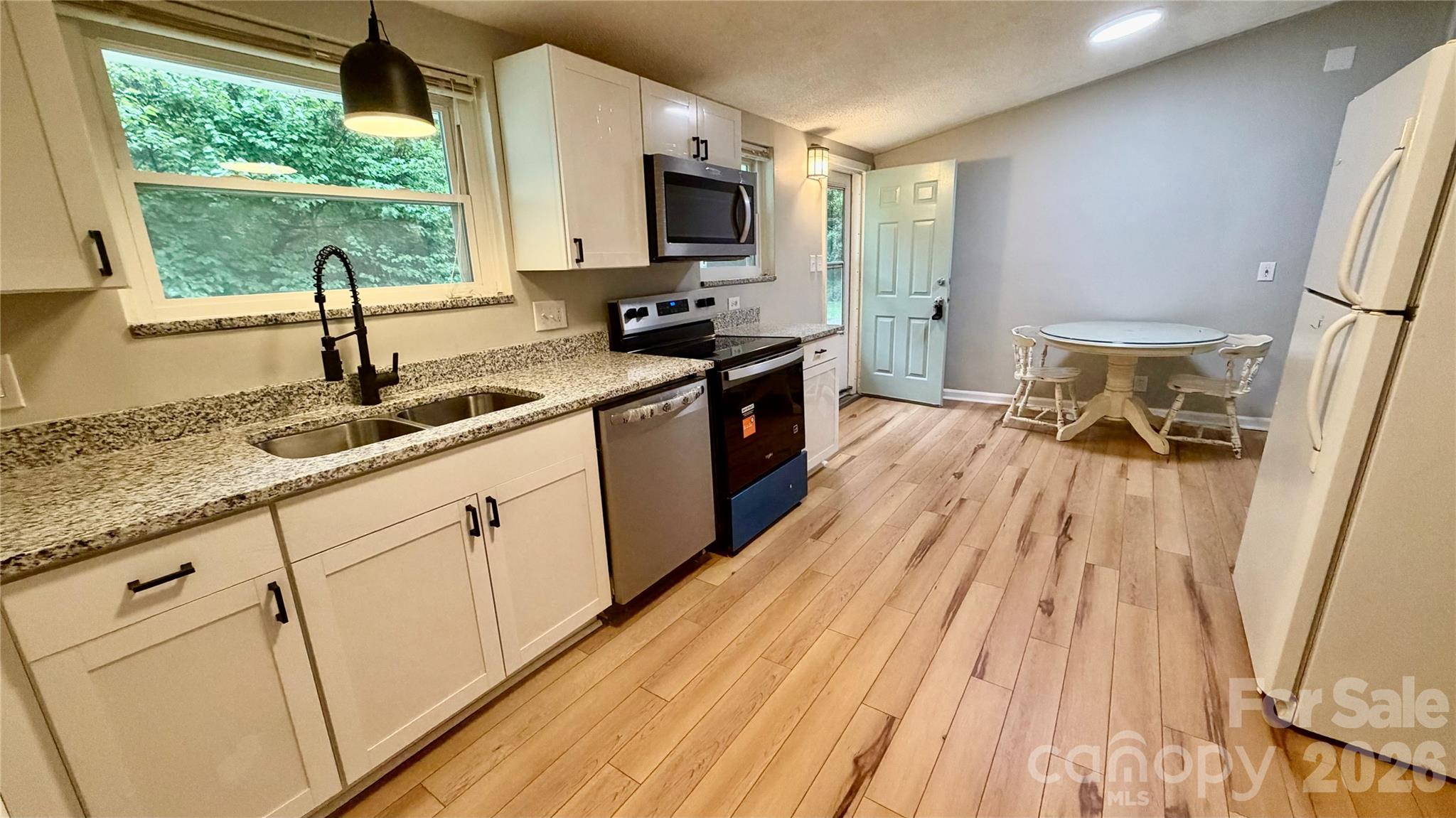 216 Auten Circle — Mount Holly