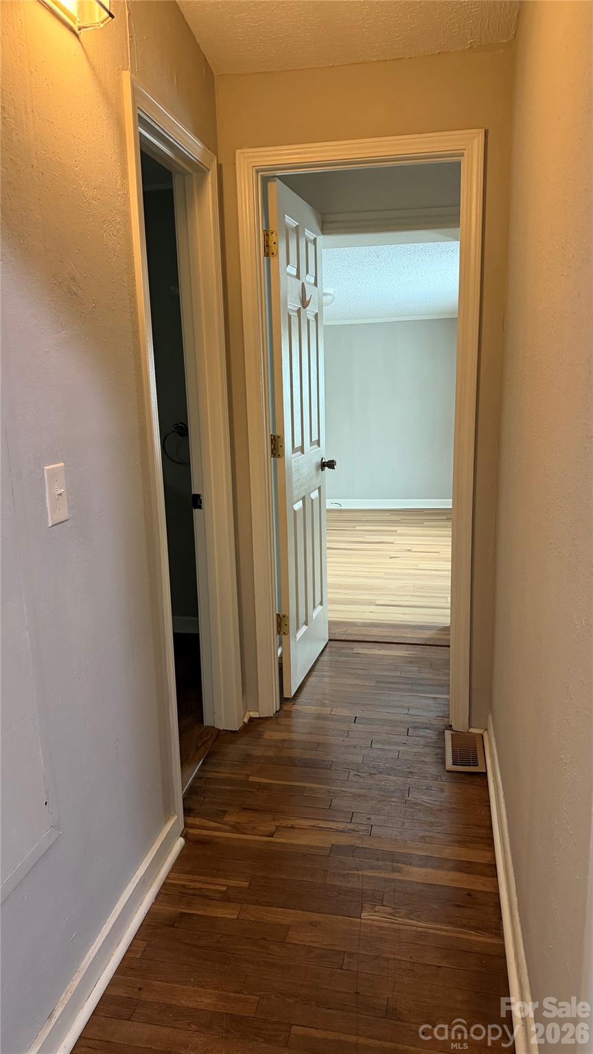 216 Auten Circle — Mount Holly
