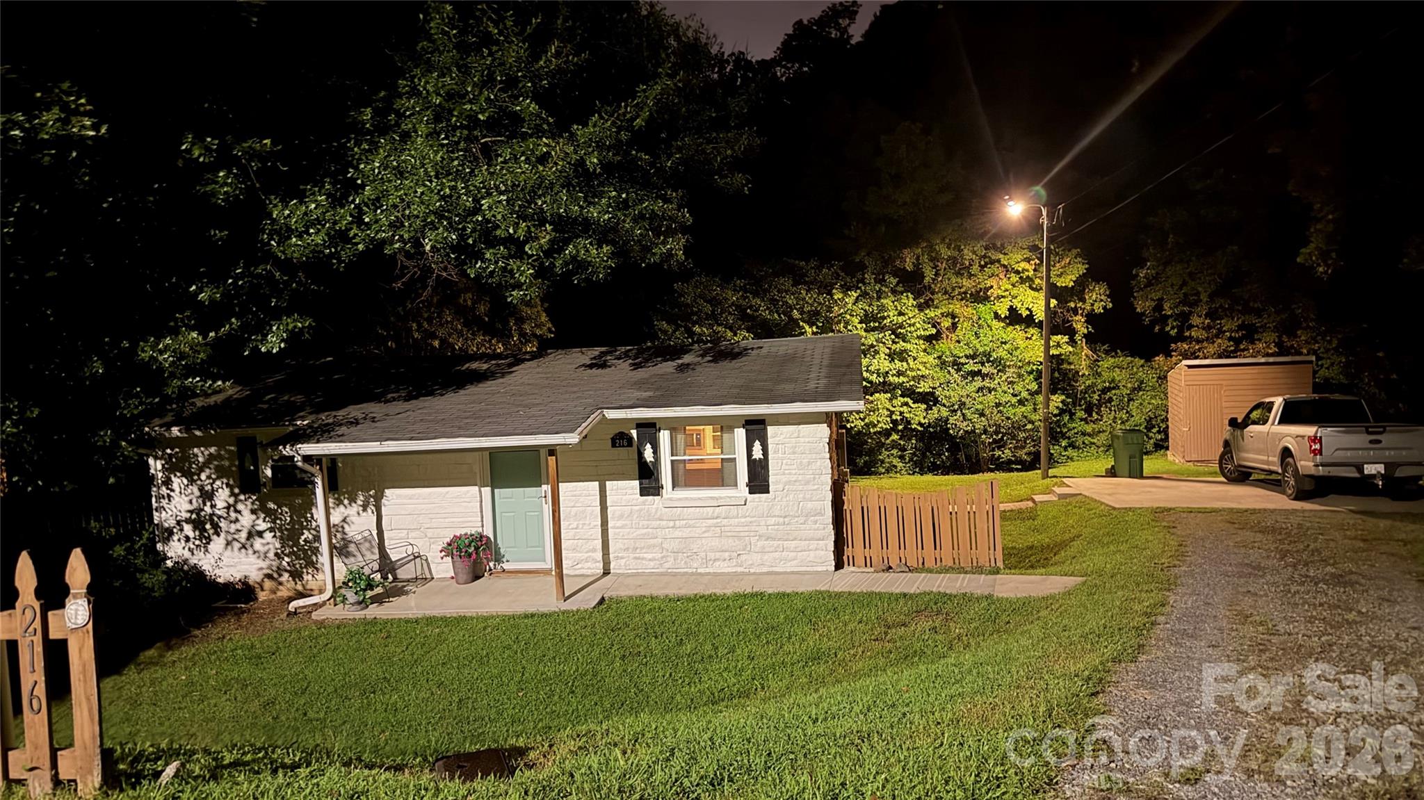 216 Auten Circle — Mount Holly