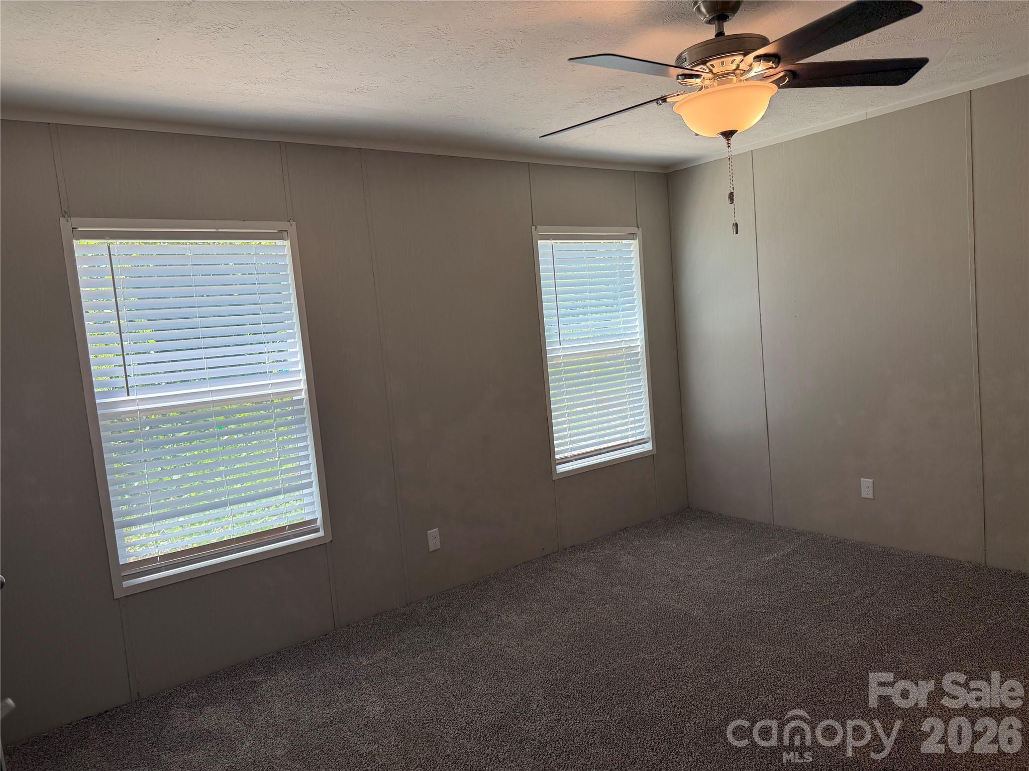 66 Neely Drive — Hendersonville