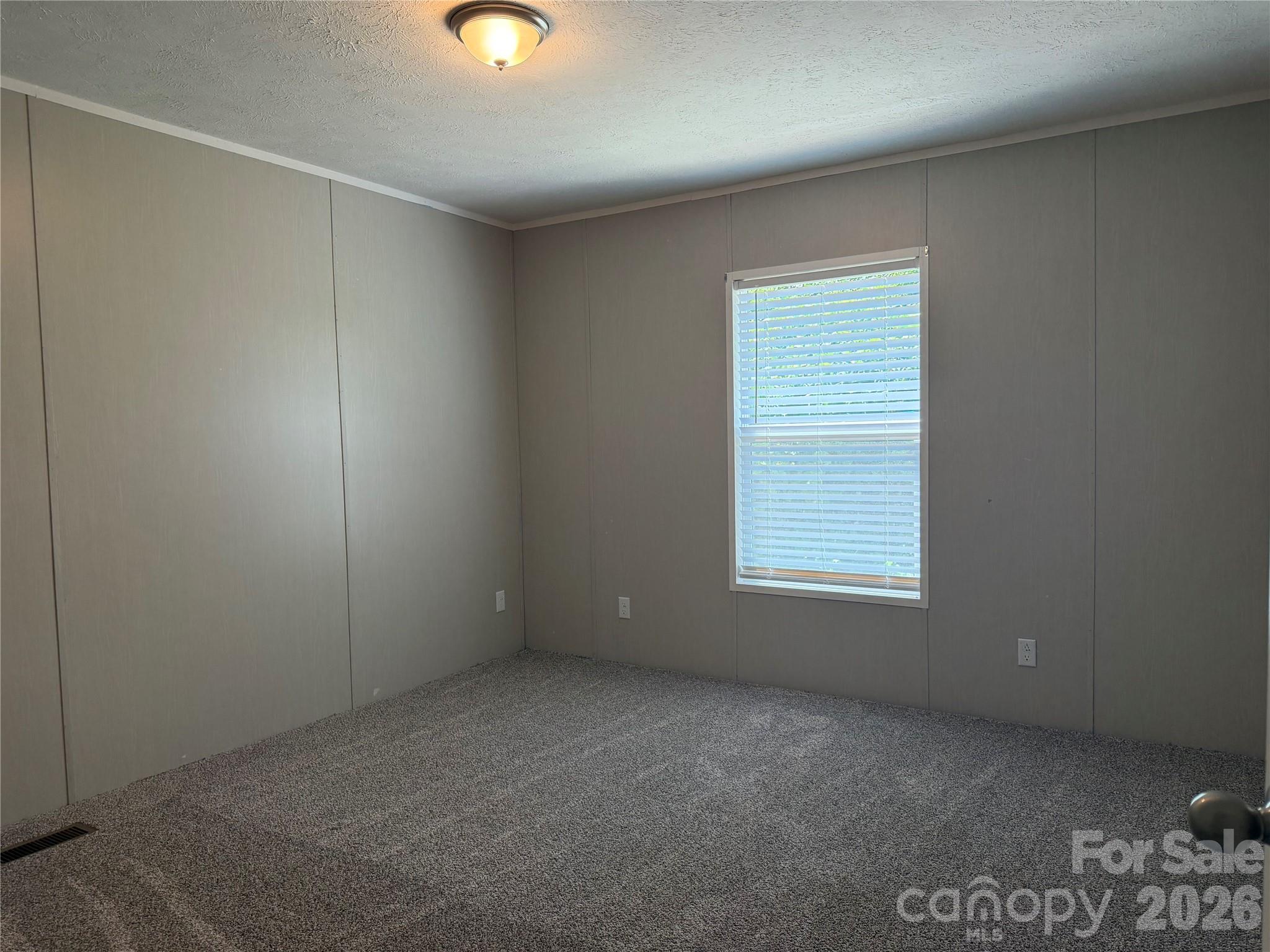 66 Neely Drive — Hendersonville