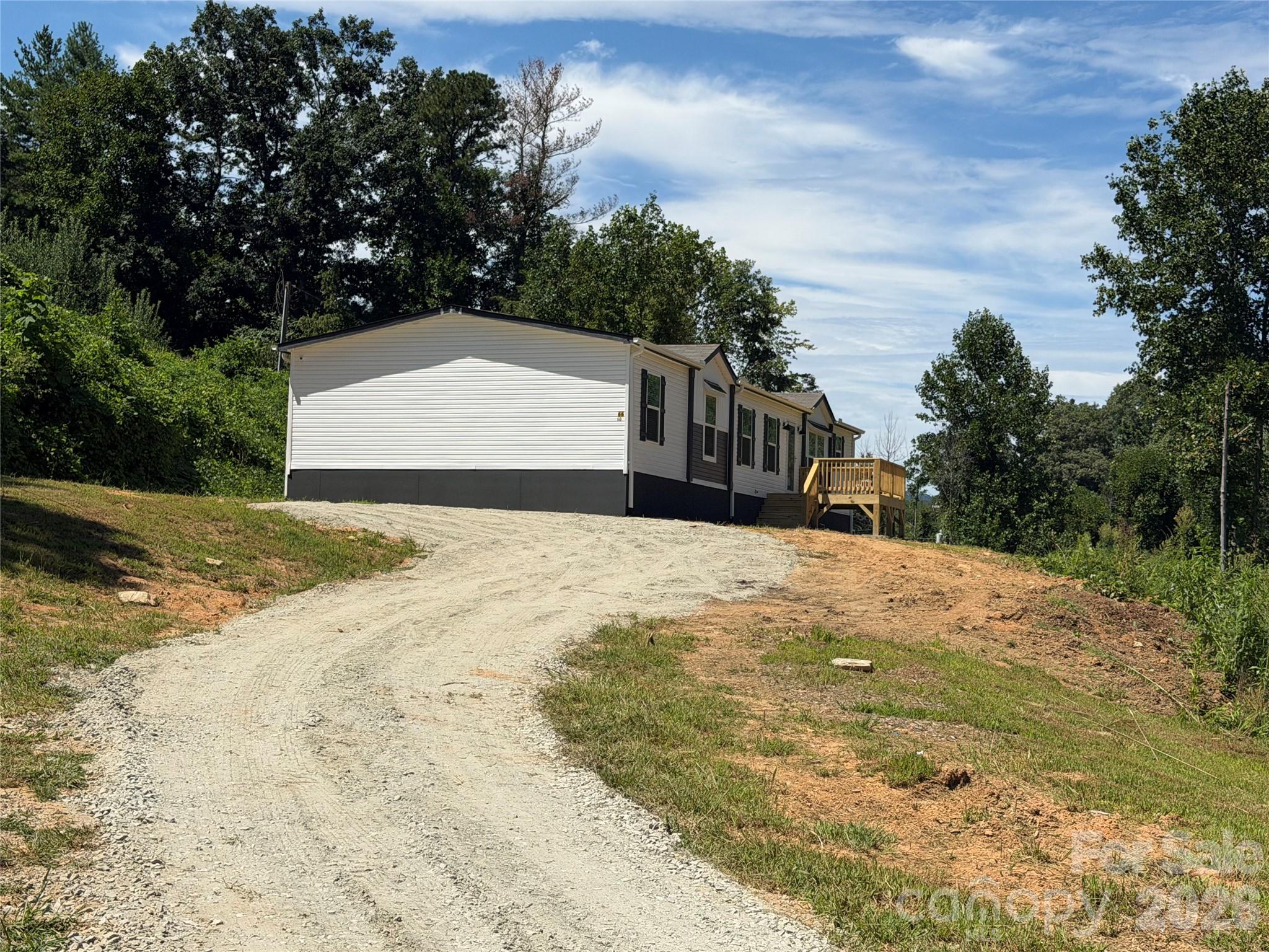 66 Neely Drive — Hendersonville