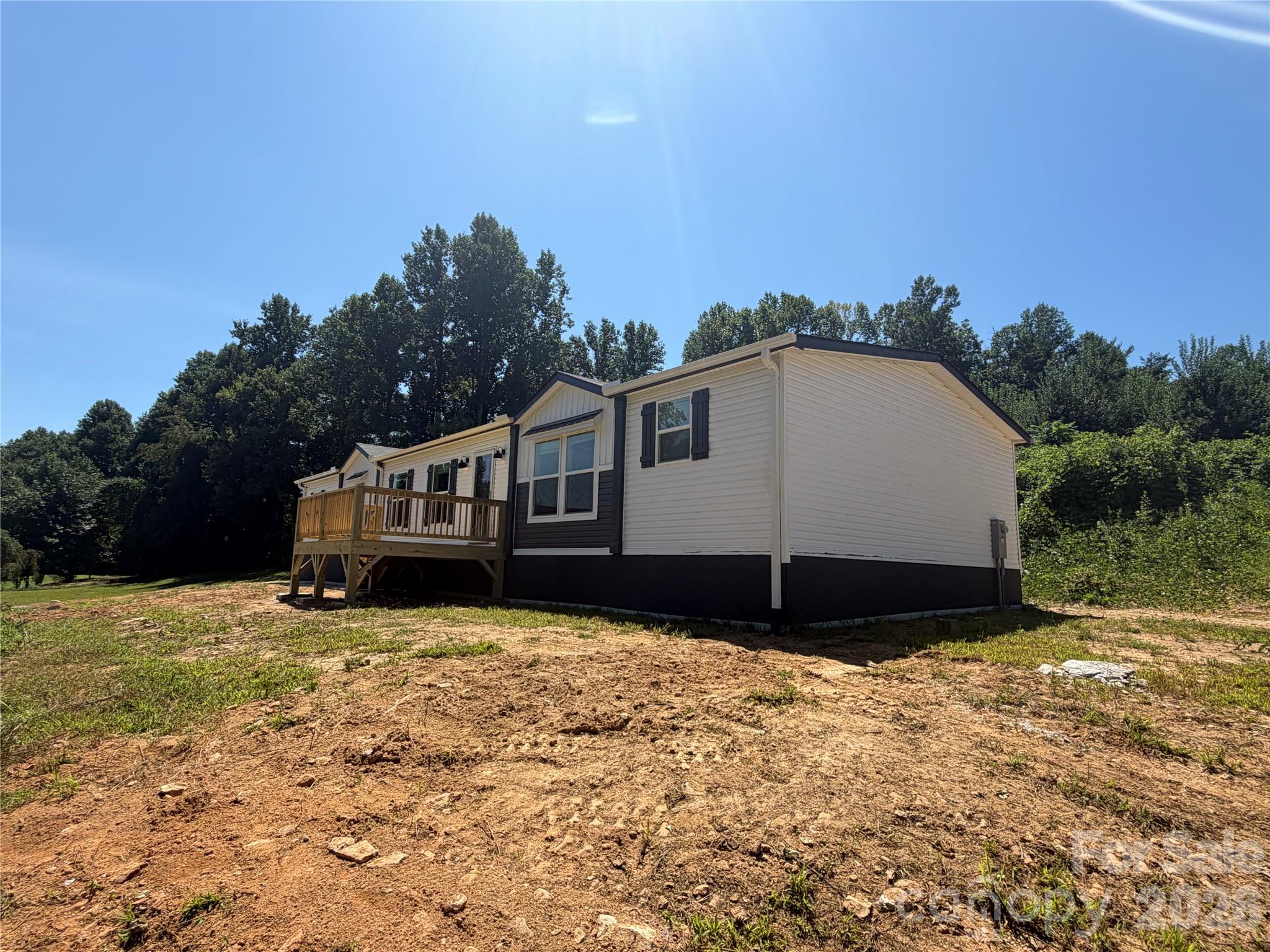 66 Neely Drive — Hendersonville