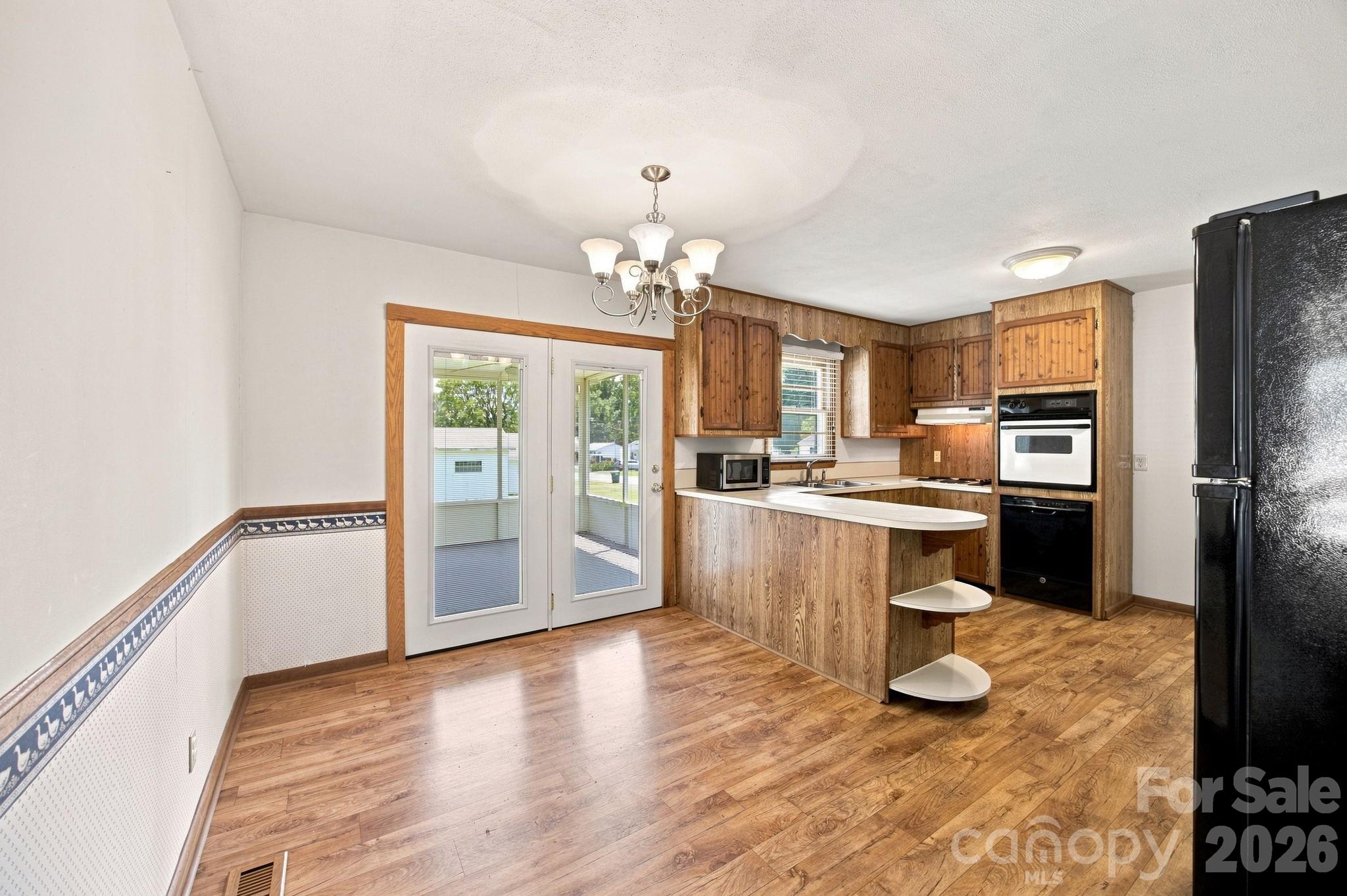 100 Abernathy Street — Mount Holly