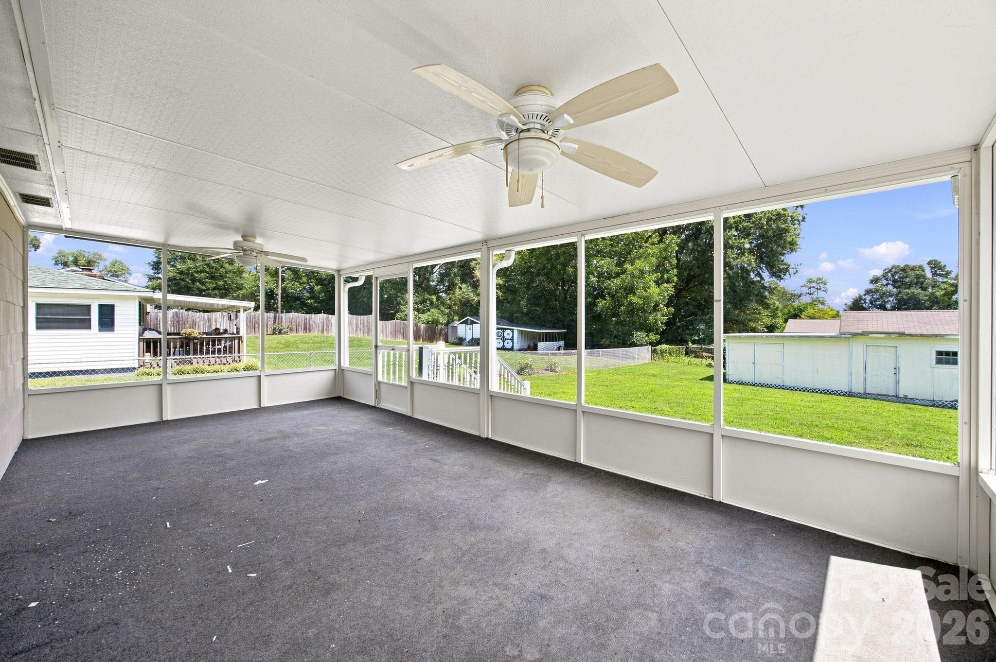 100 Abernathy Street — Mount Holly