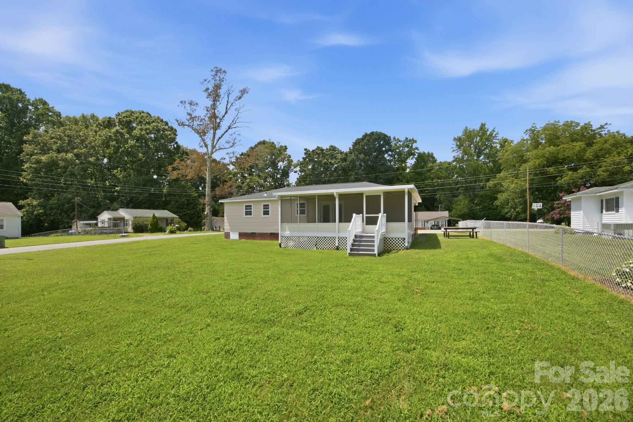 100 Abernathy Street — Mount Holly