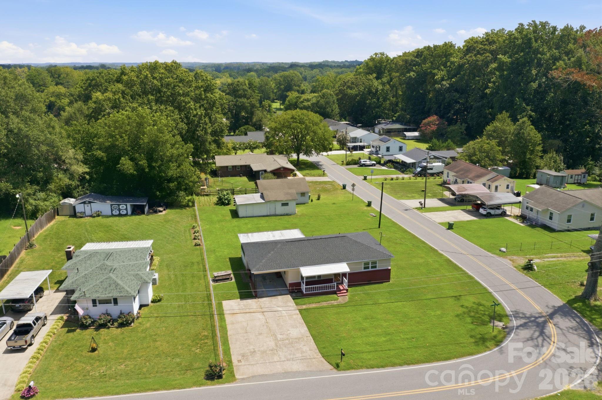 100 Abernathy Street — Mount Holly
