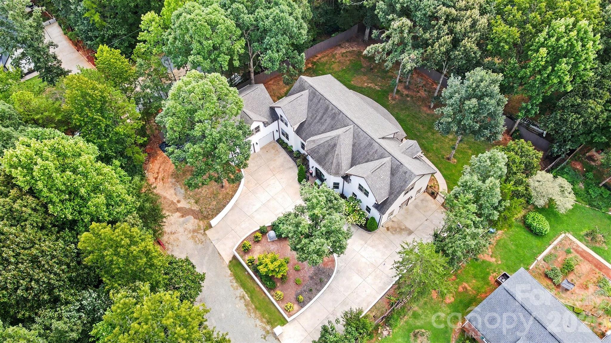 14832 Brighton Place — Charlotte