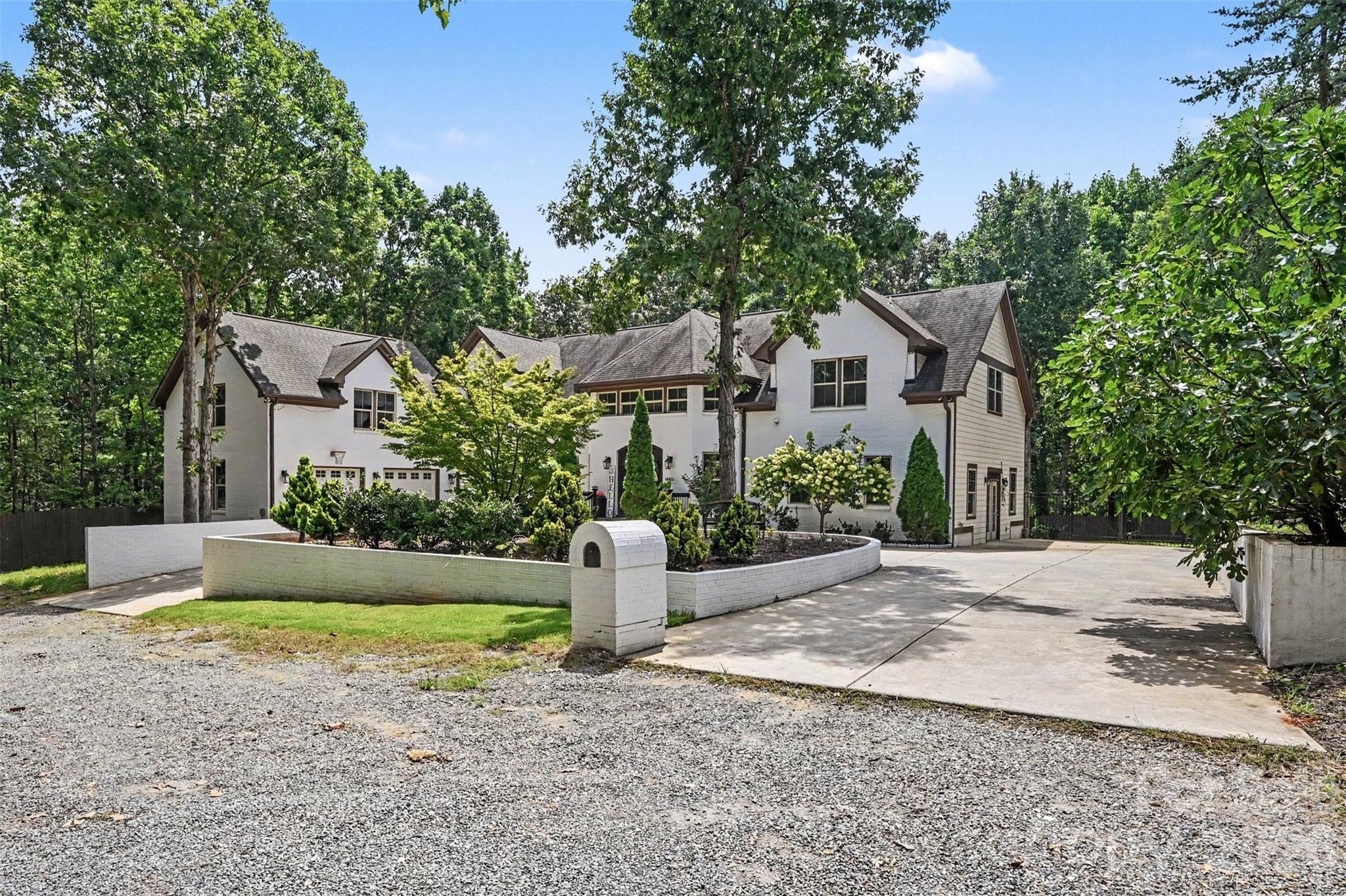 14832 Brighton Place — Charlotte