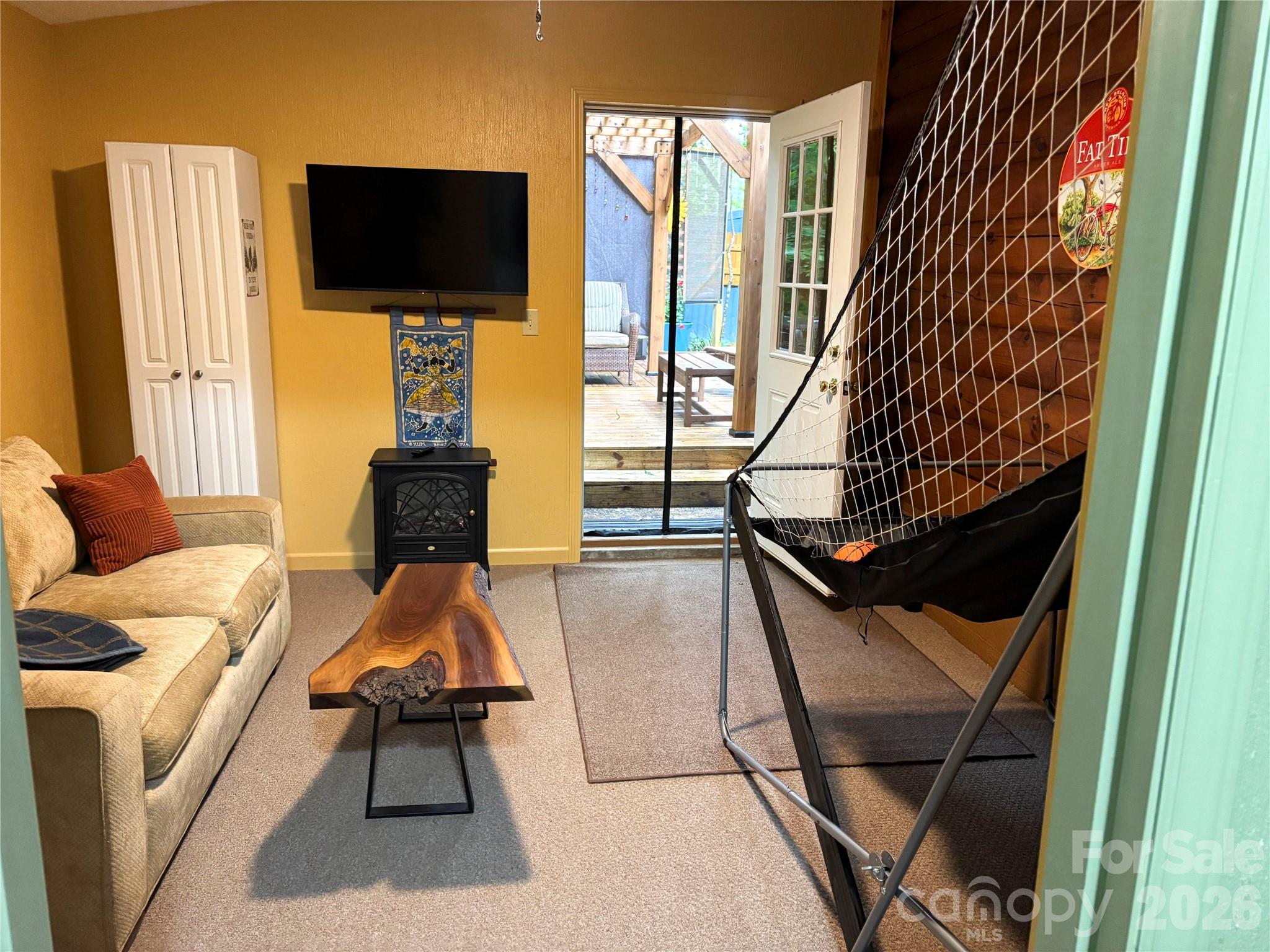 398 Locust Drive — Maggie Valley