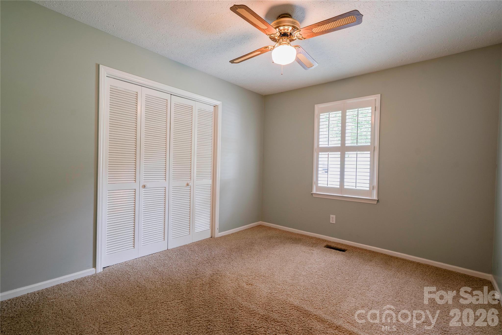 609 Blythe Street — Shelby