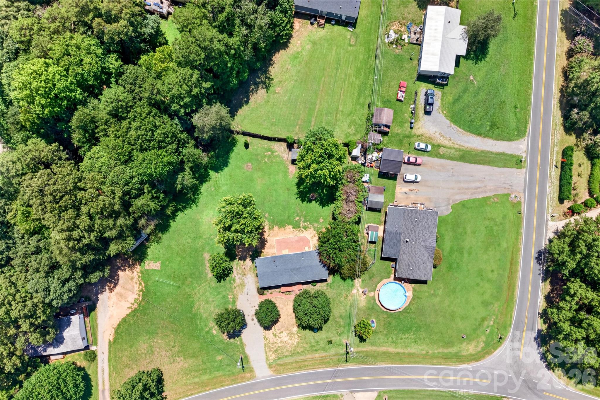 3312 Amity Hill Road — Statesville