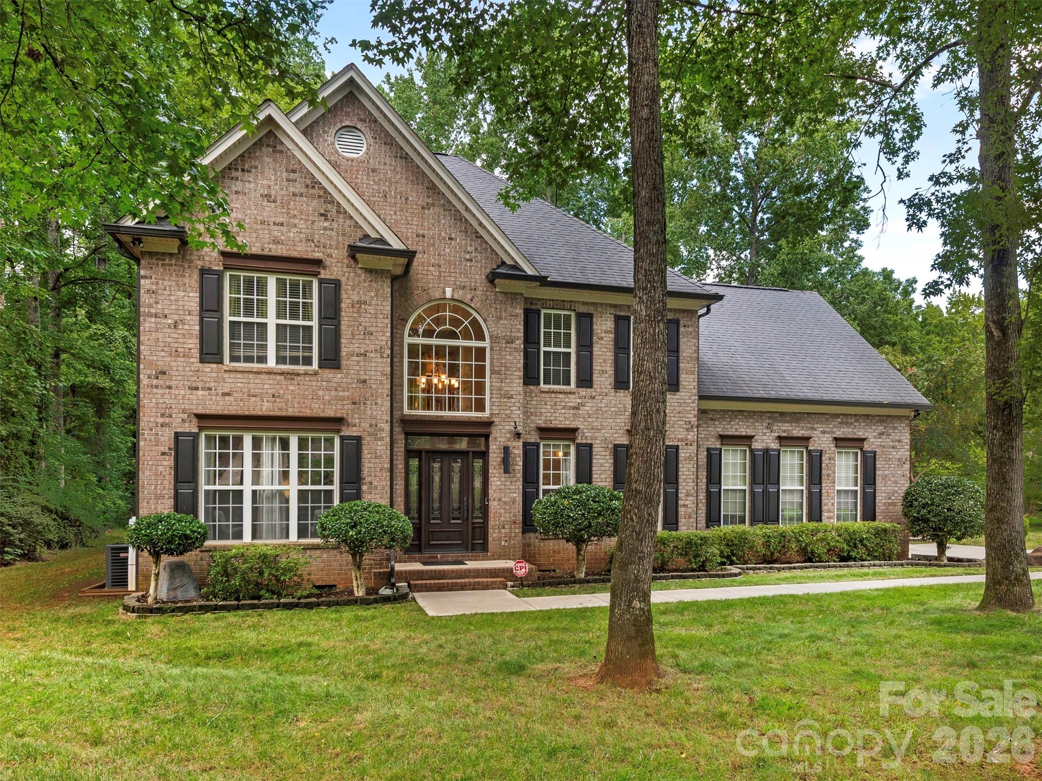 5600 Crown Hill Drive — Mint Hill