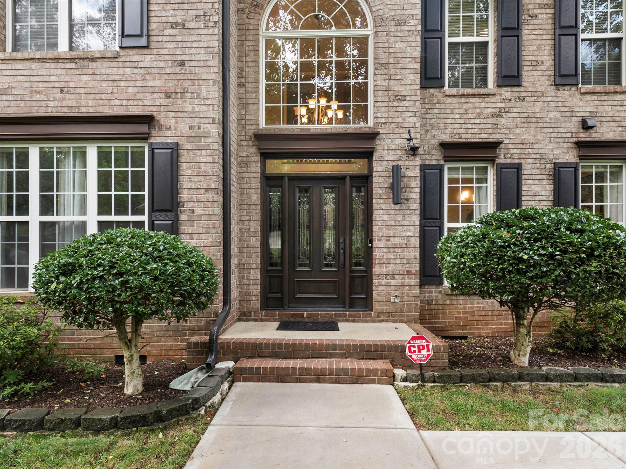 5600 Crown Hill Drive — Mint Hill