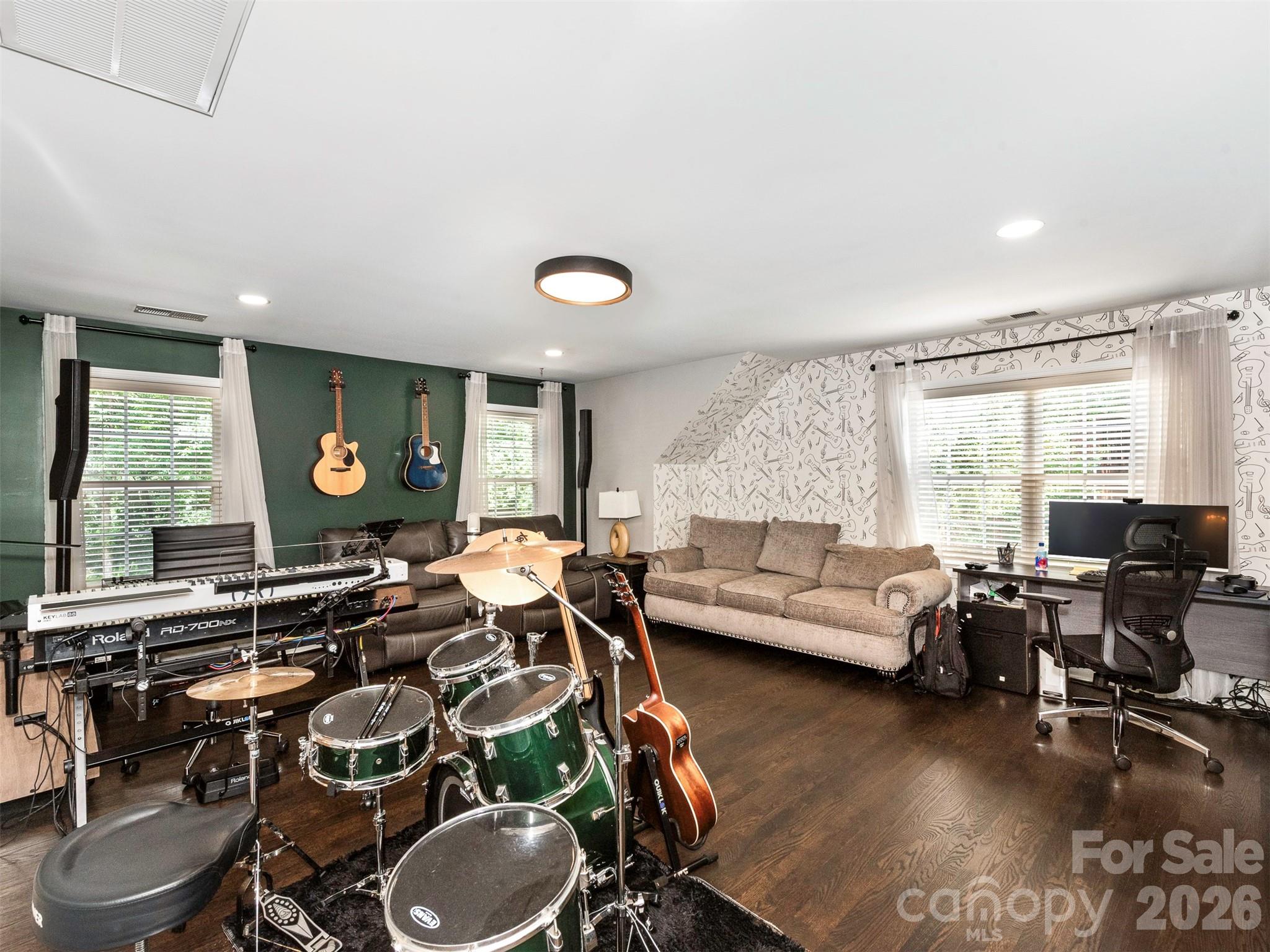 5600 Crown Hill Drive — Mint Hill