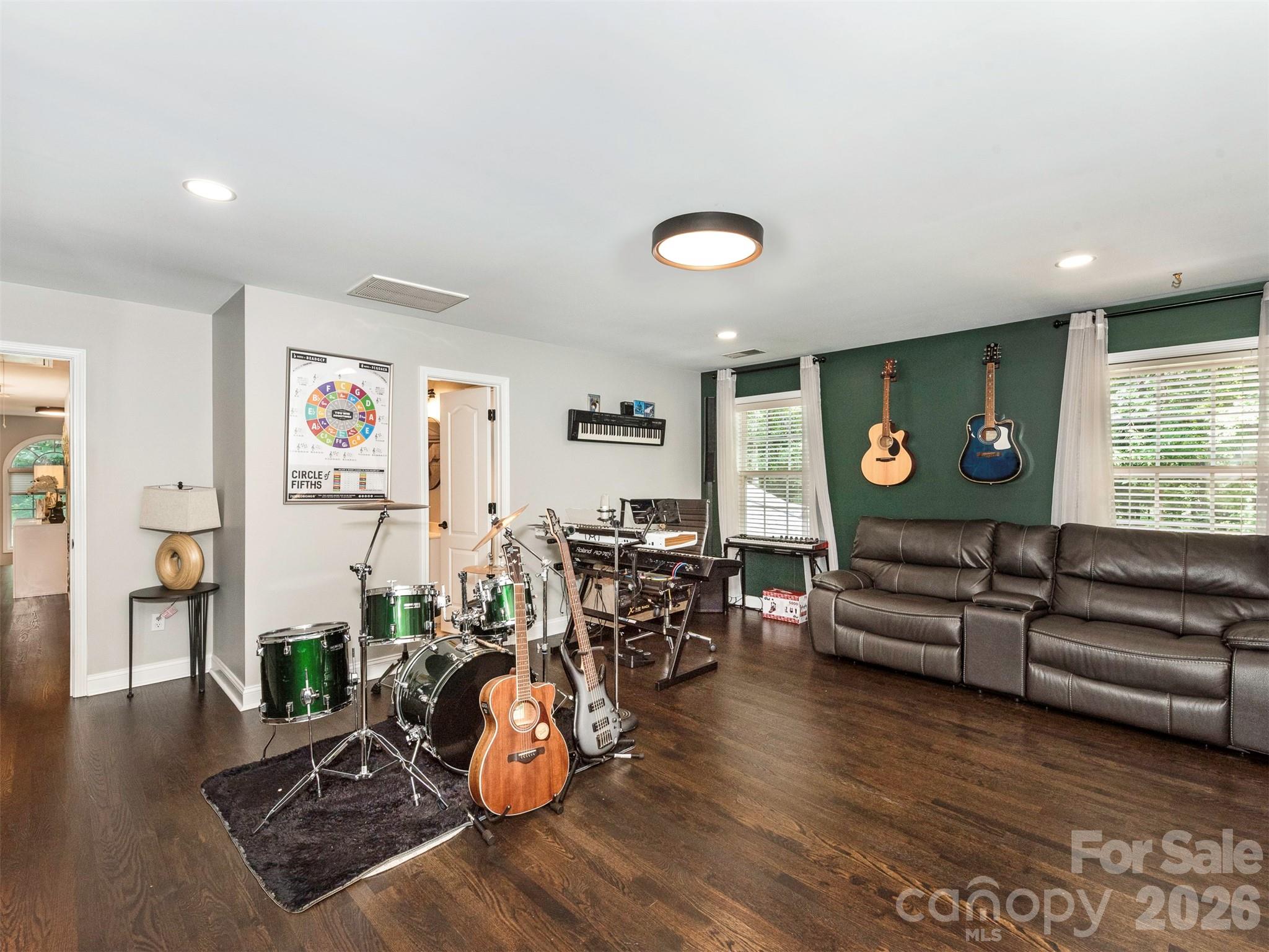 5600 Crown Hill Drive — Mint Hill