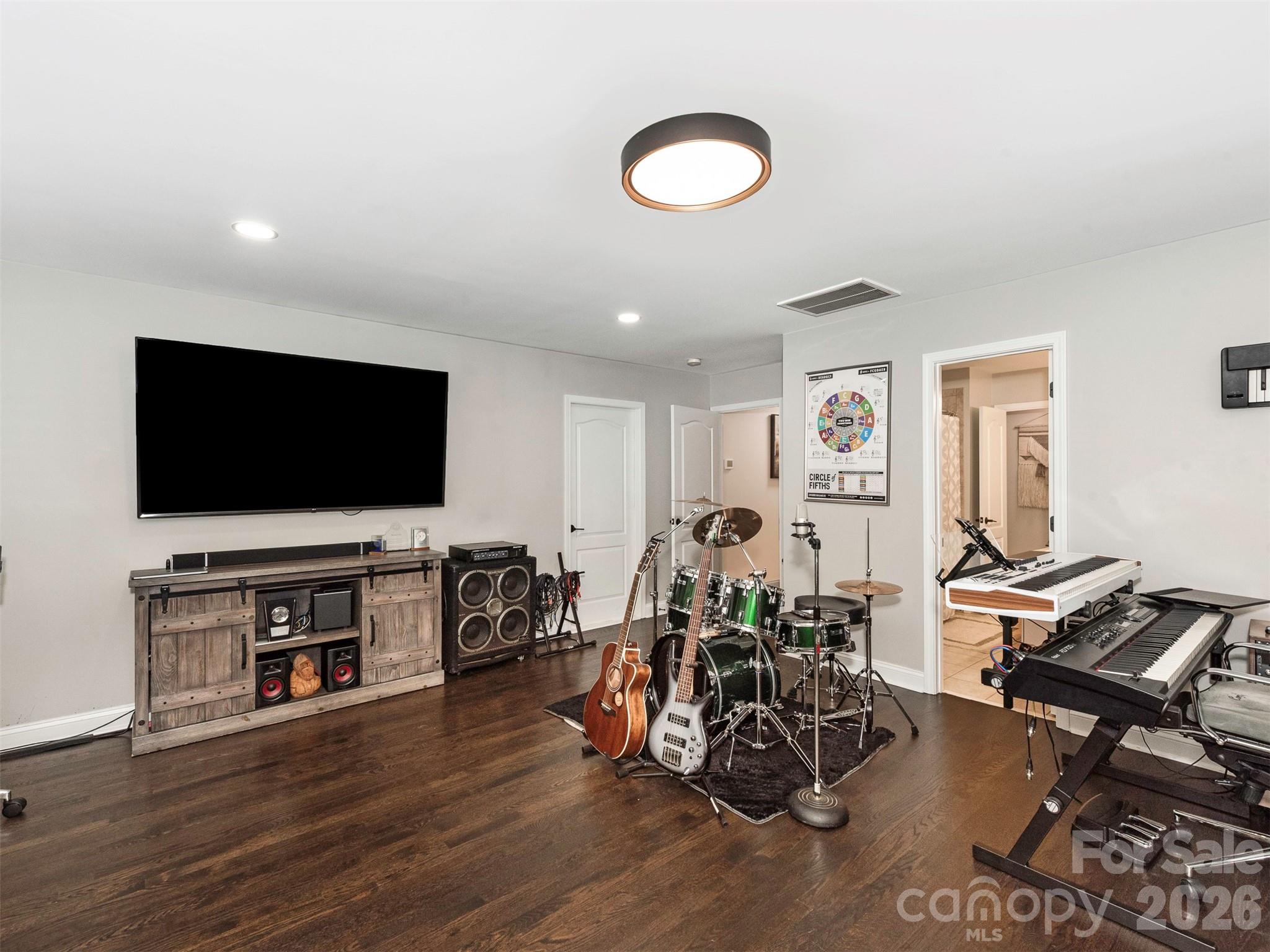 5600 Crown Hill Drive — Mint Hill