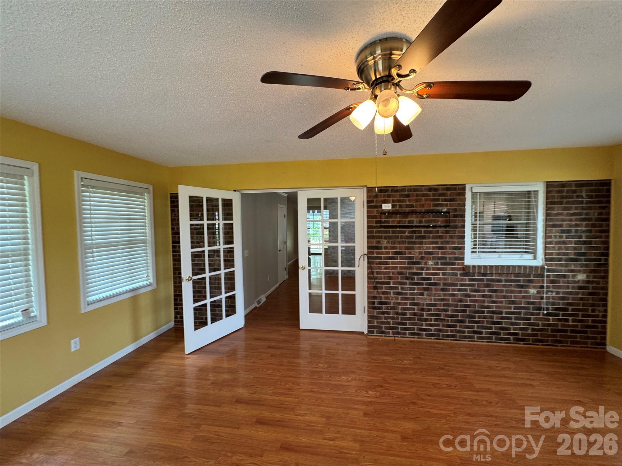 804 Lauras Lane — Albemarle