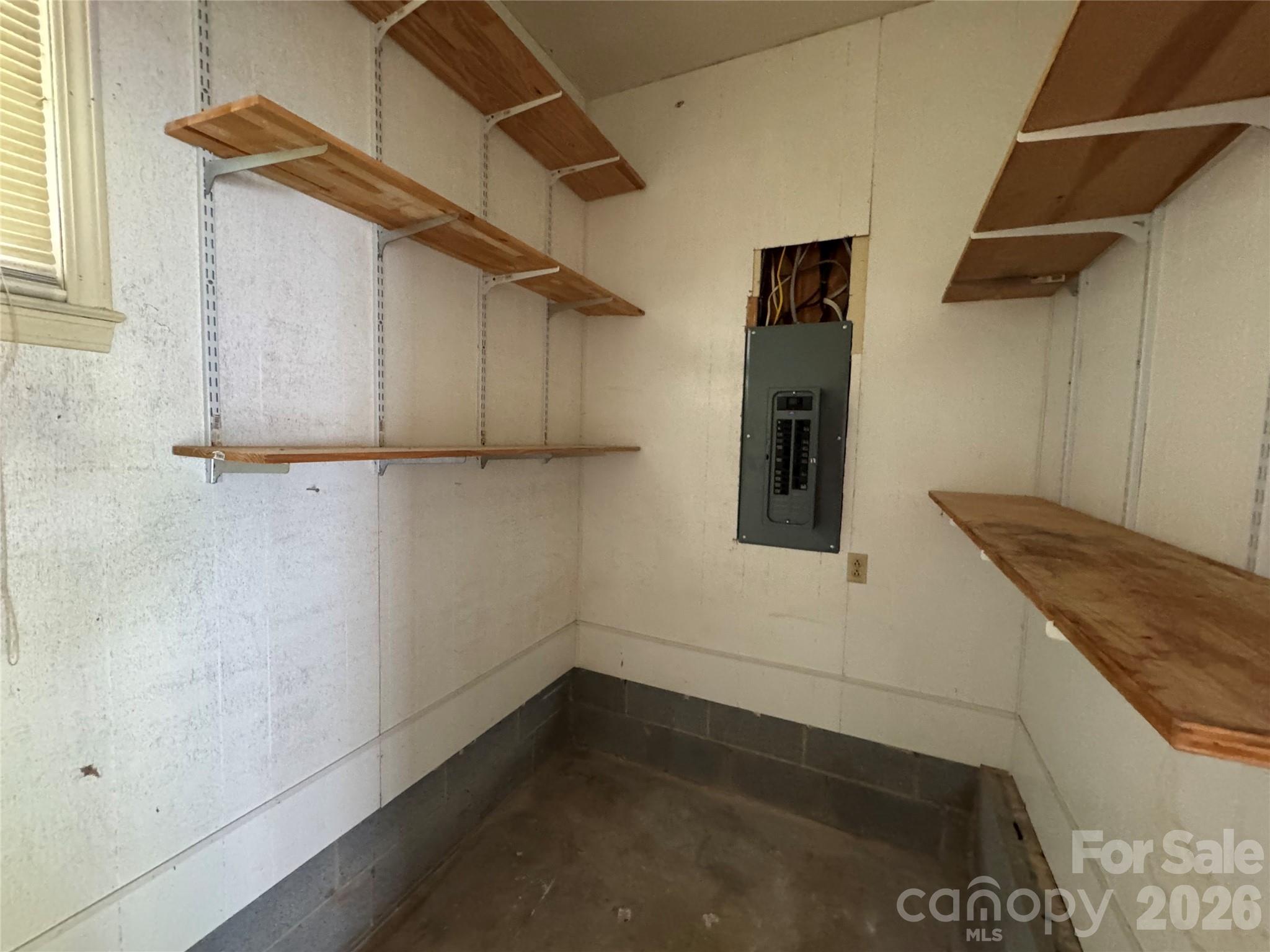 804 Lauras Lane — Albemarle