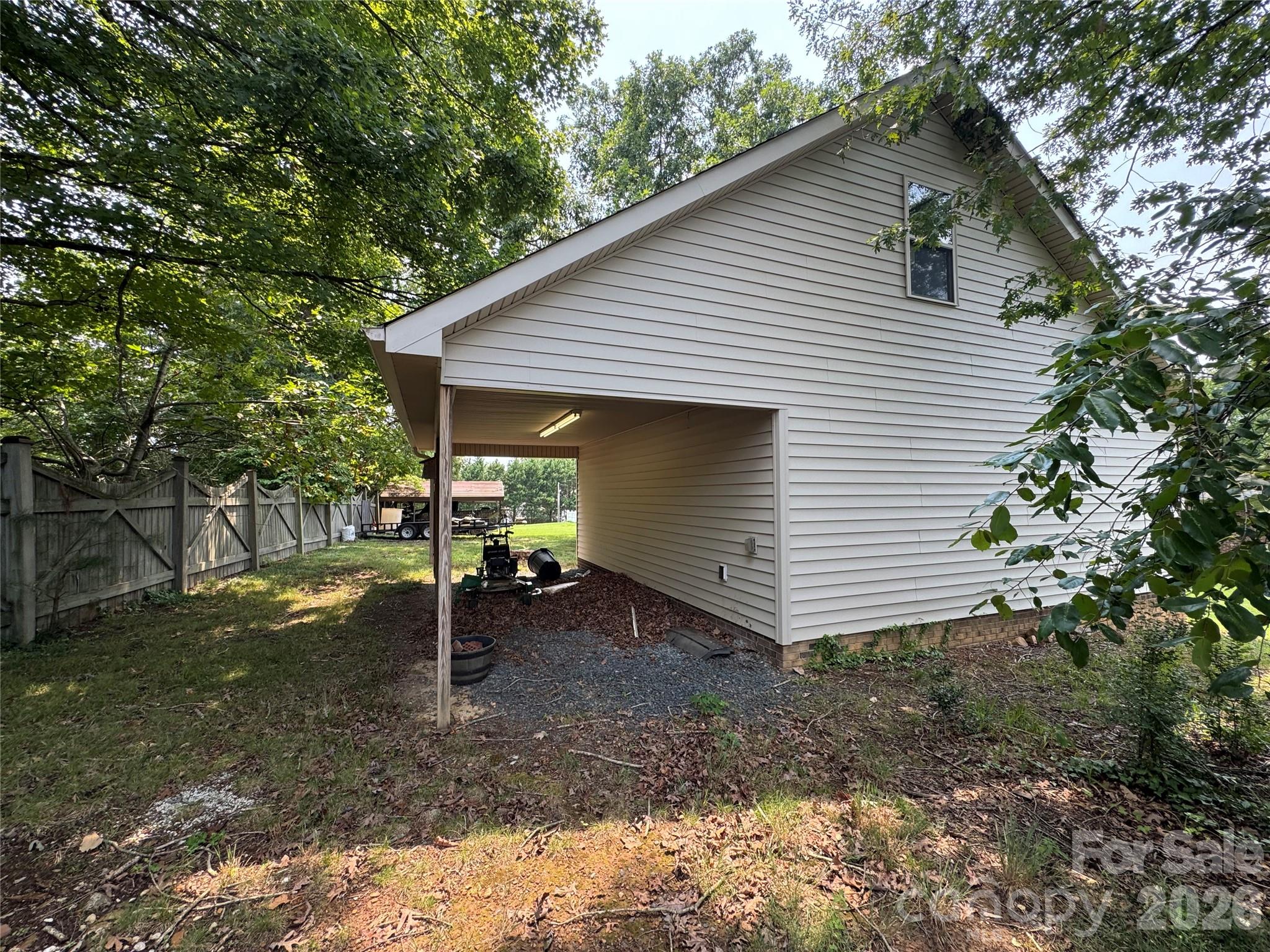 804 Lauras Lane — Albemarle