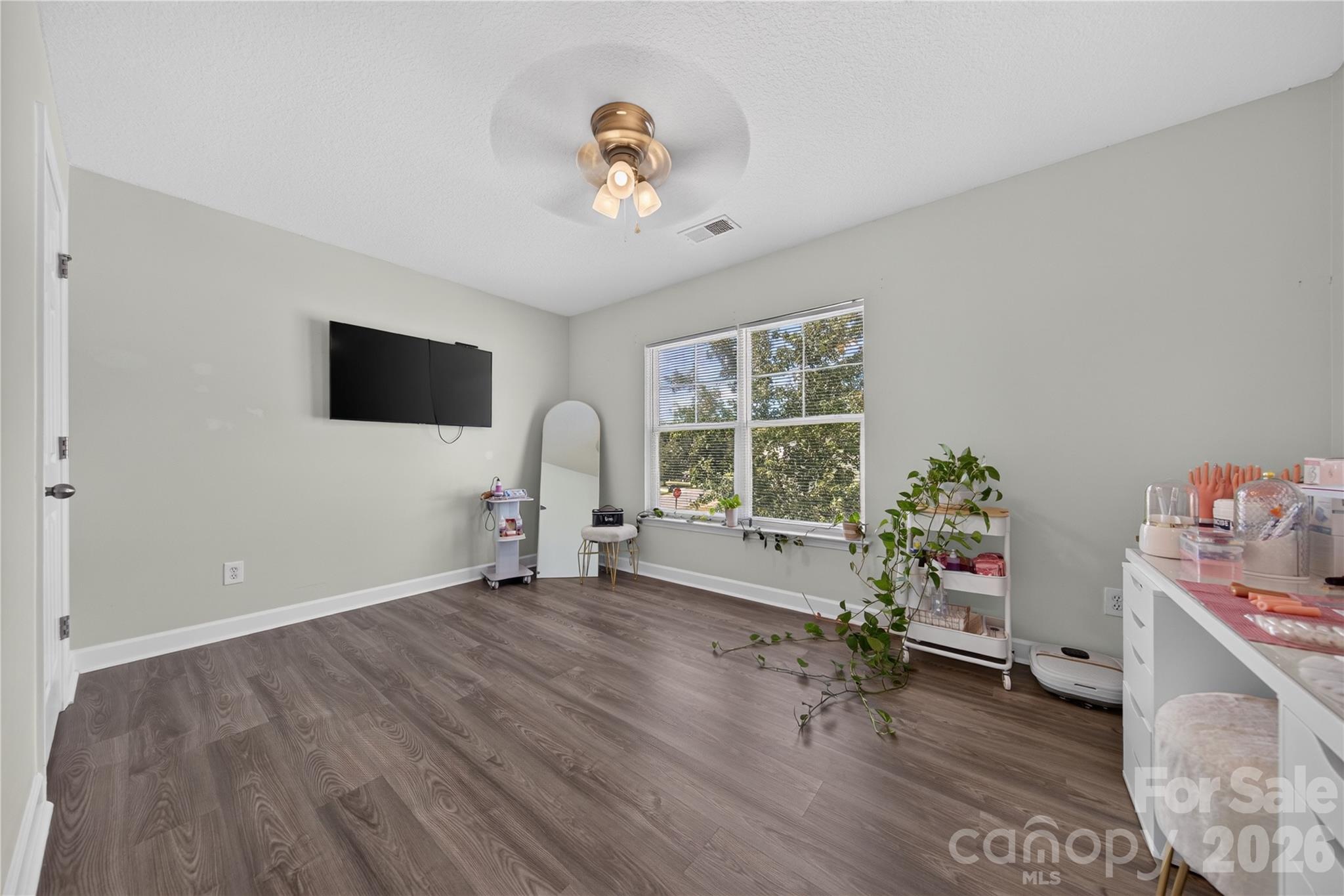 2047 Sonoma Valley Drive — Charlotte
