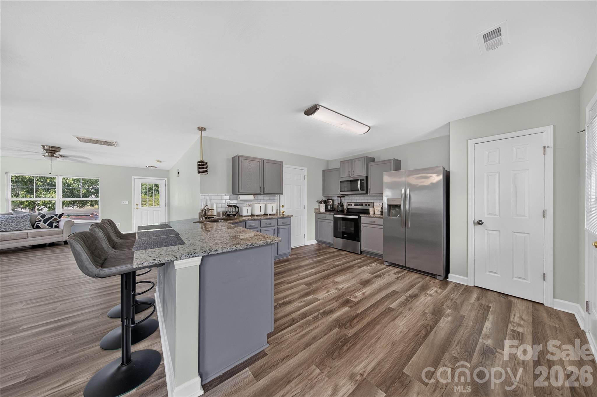 2047 Sonoma Valley Drive — Charlotte