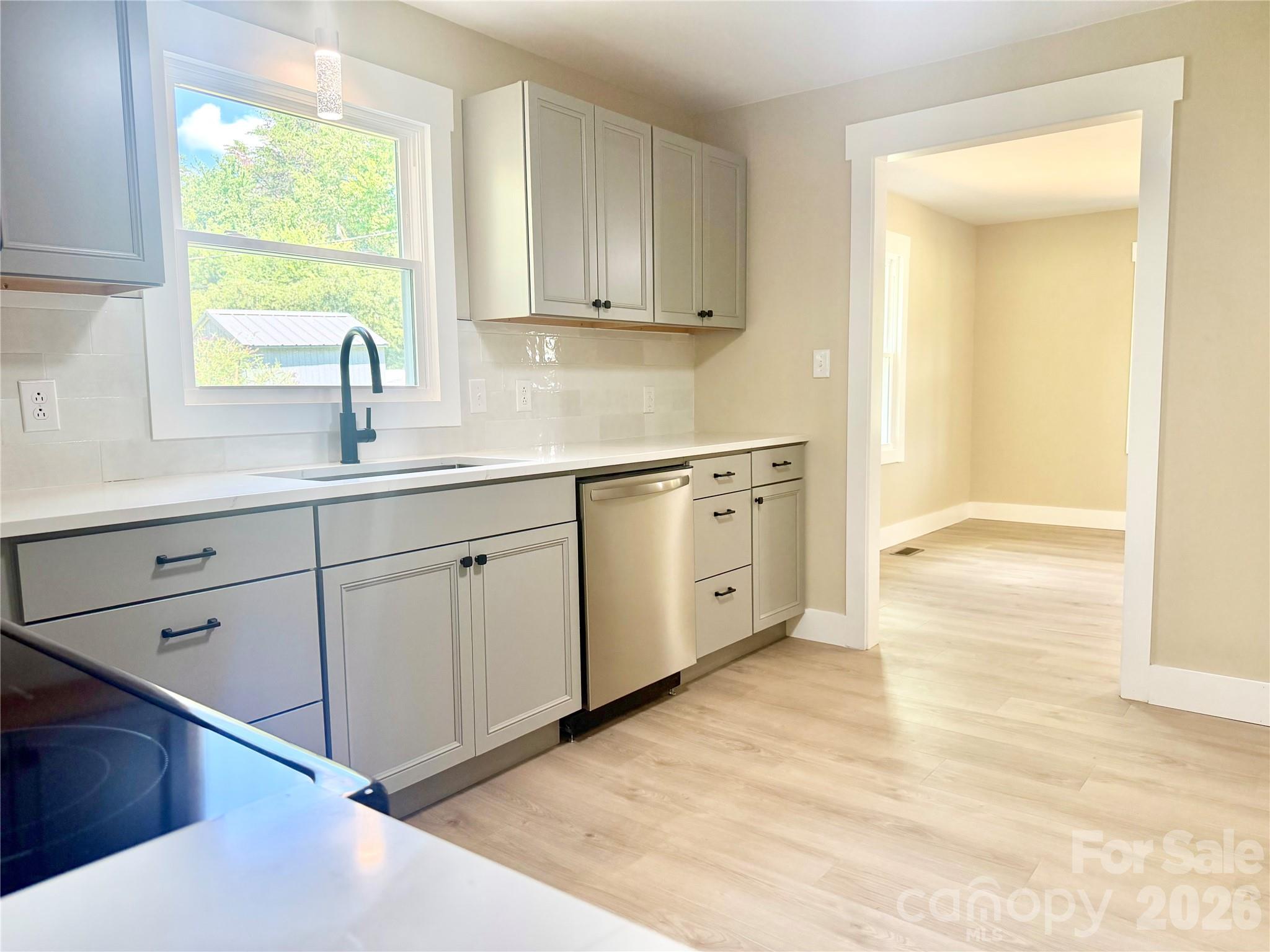 88 Polk Street — Taylorsville