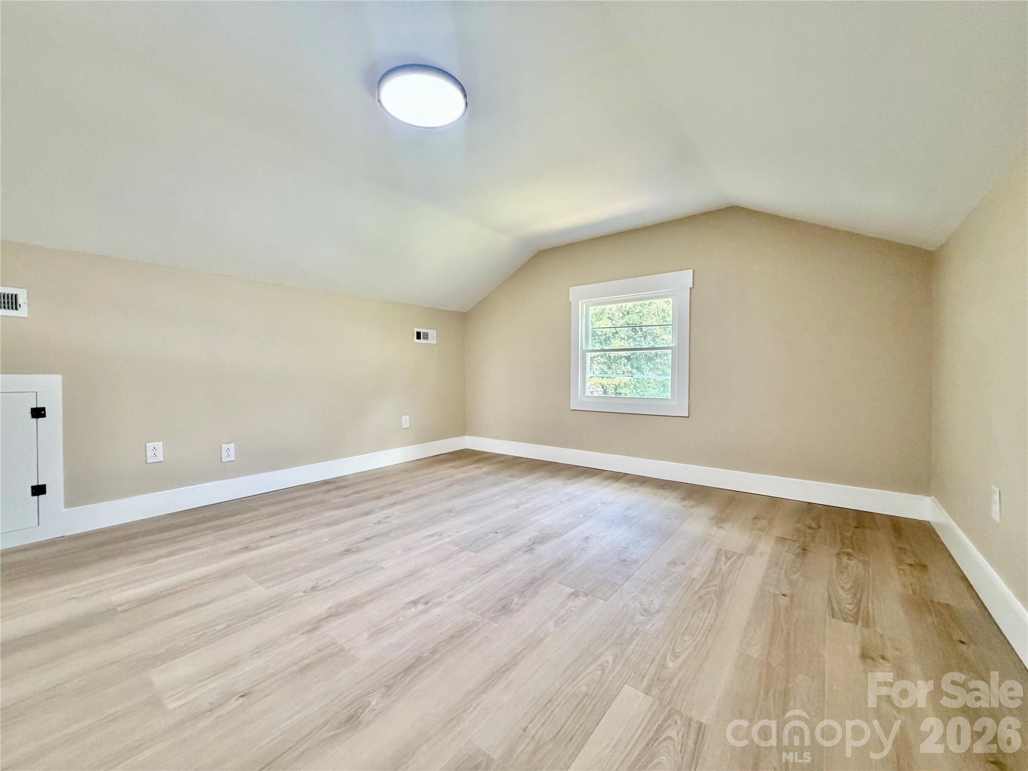 88 Polk Street — Taylorsville