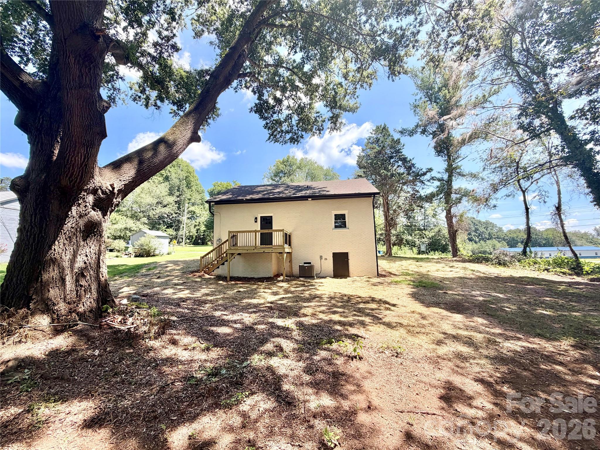 88 Polk Street — Taylorsville