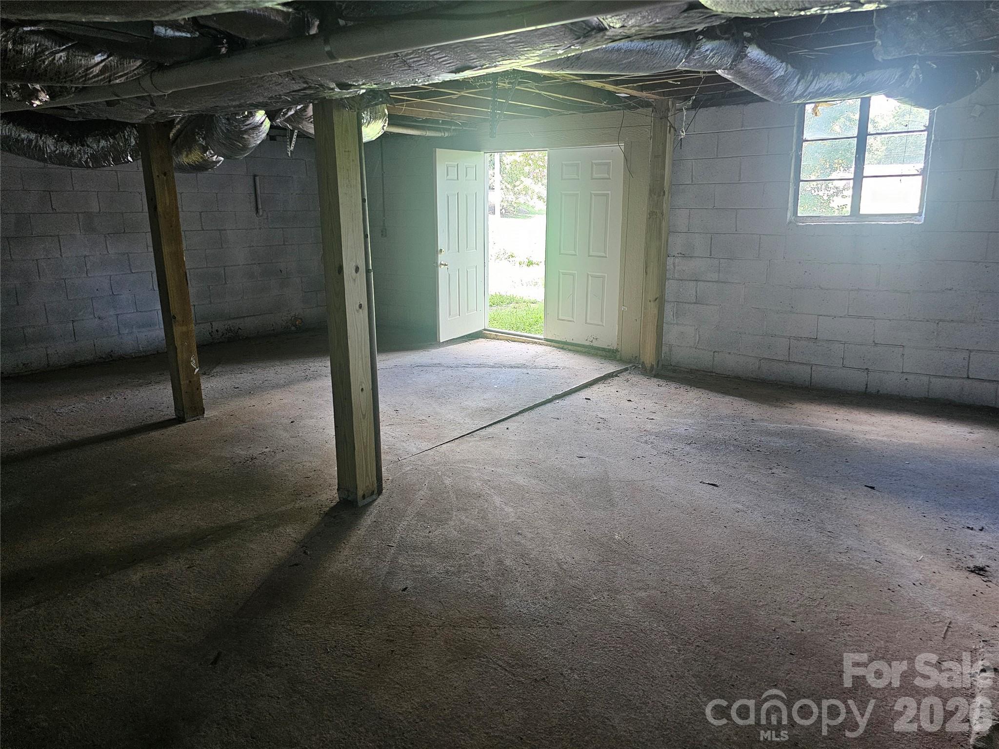 840 W Garrison Boulevard — Gastonia