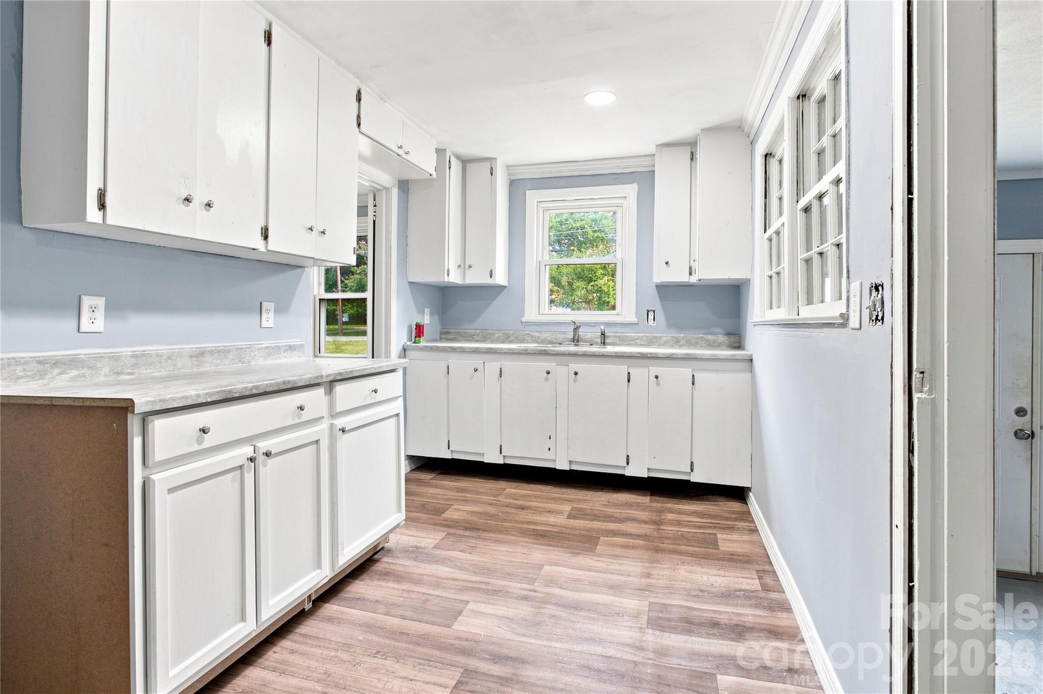 290 Airport Road — Rockingham