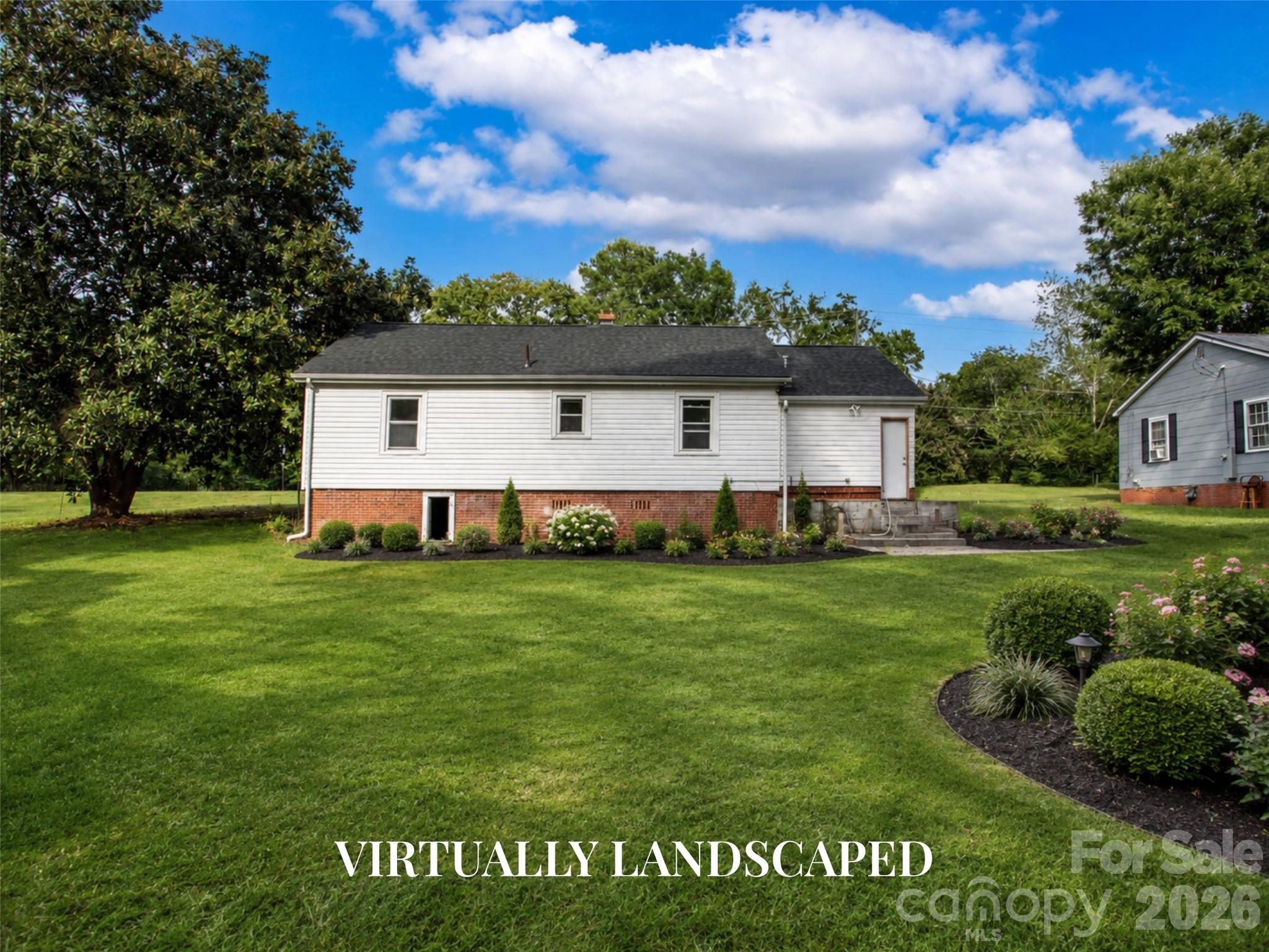 290 Airport Road — Rockingham