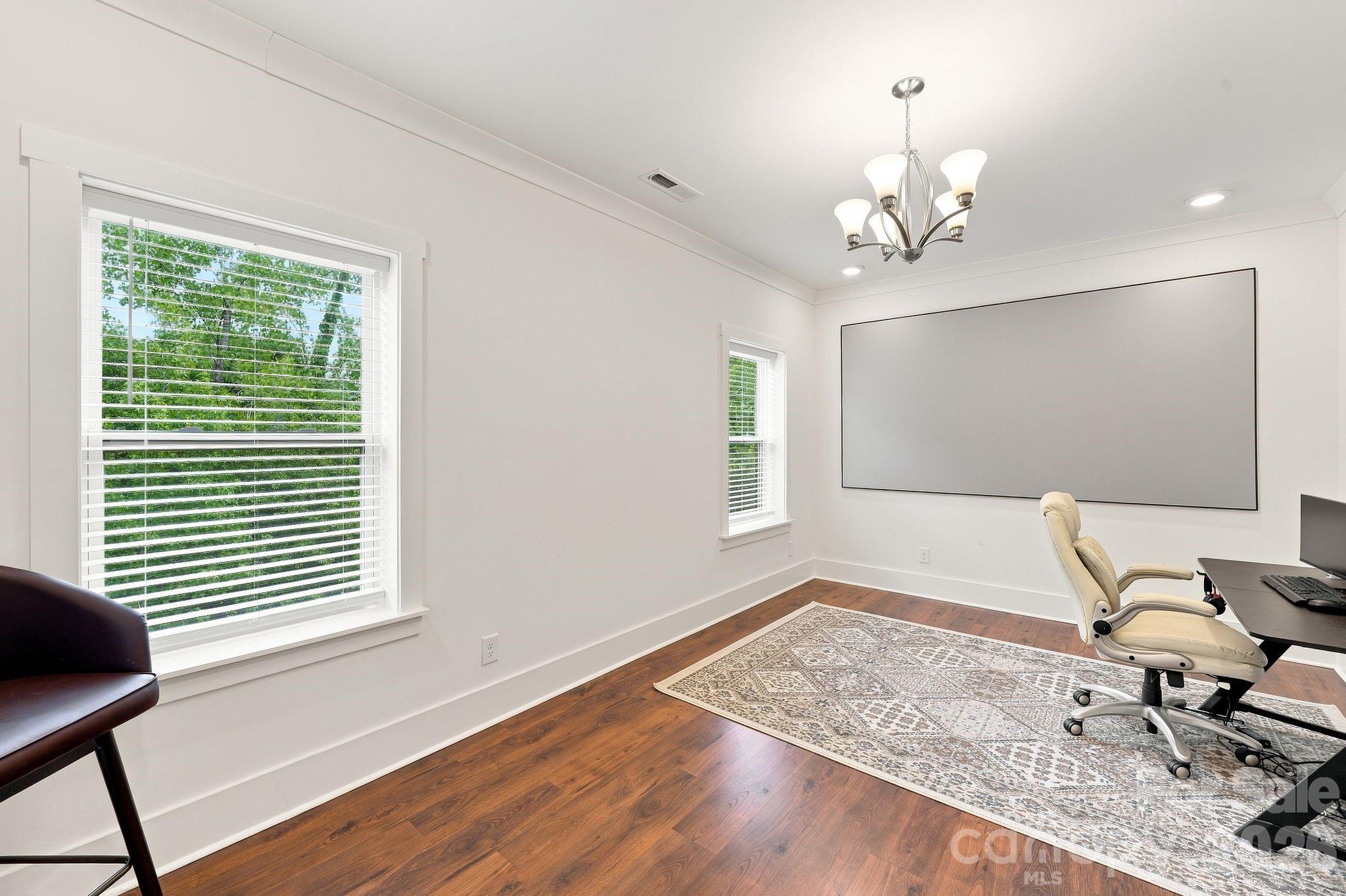 1310 Bershire Lane #L13 — Charlotte