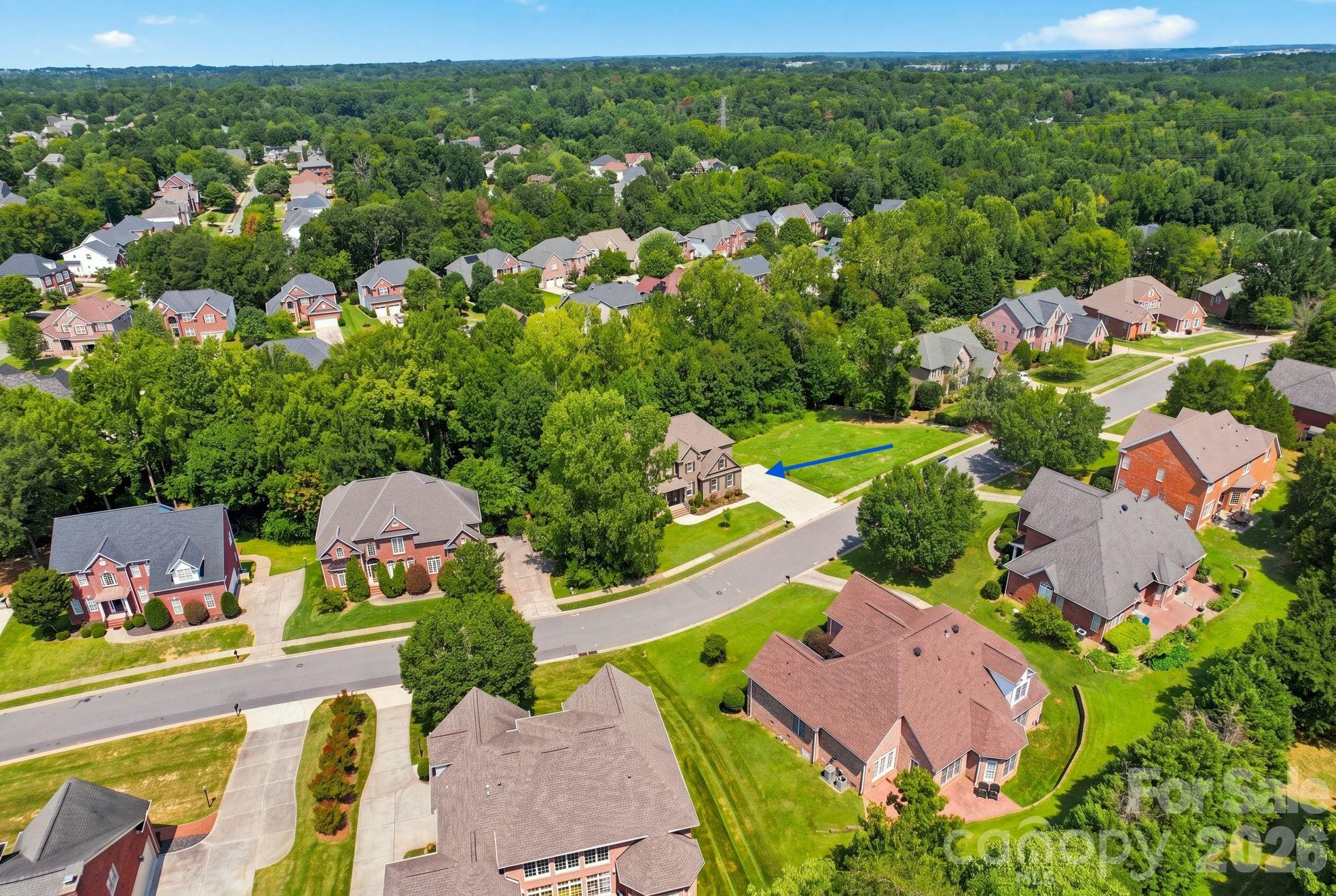 1310 Bershire Lane #L13 — Charlotte