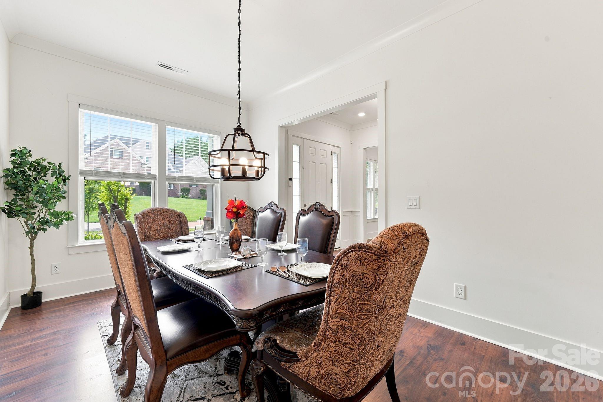 1310 Bershire Lane #L13 — Charlotte