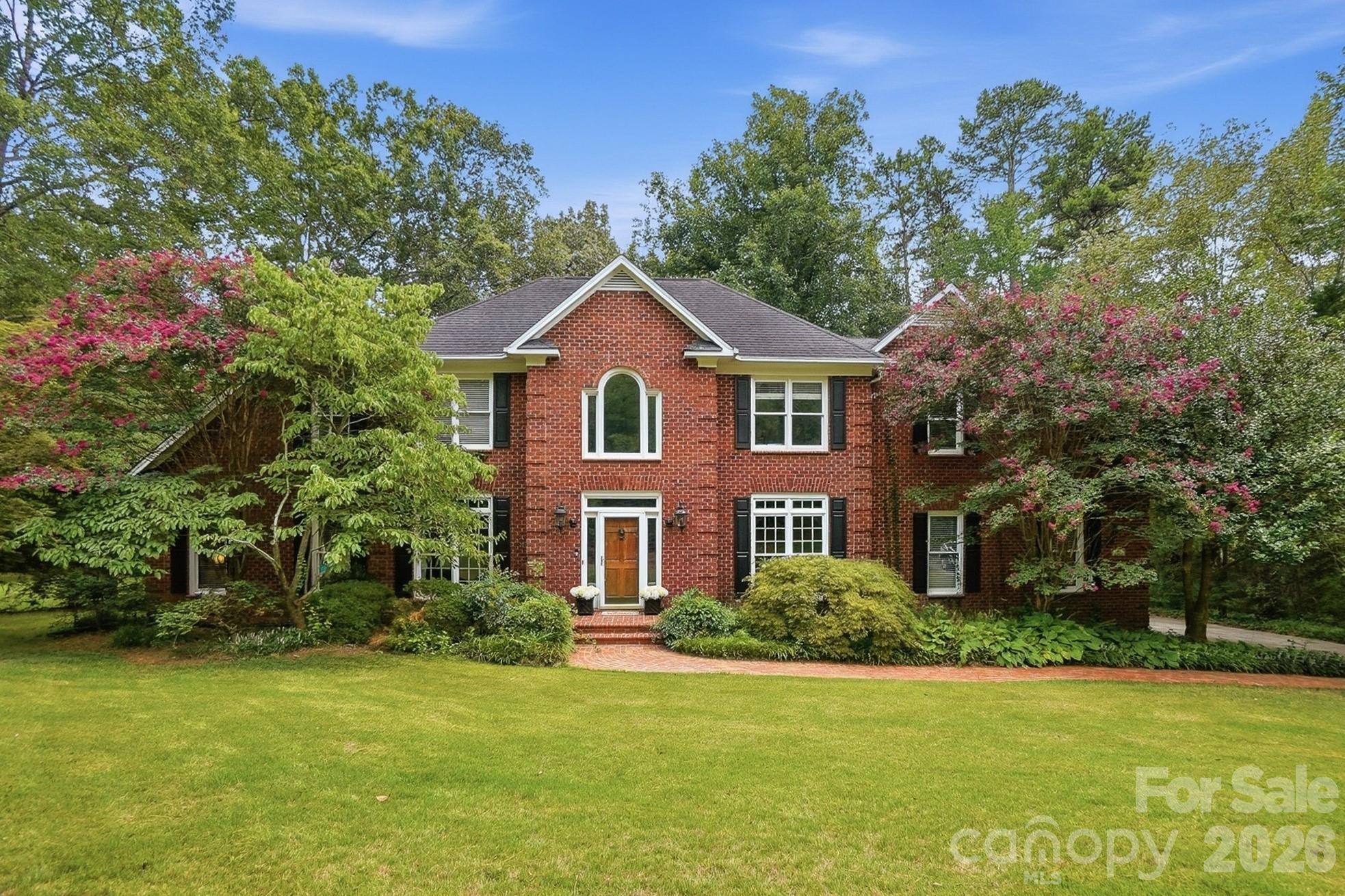 1006 Waterview Lane — Monroe