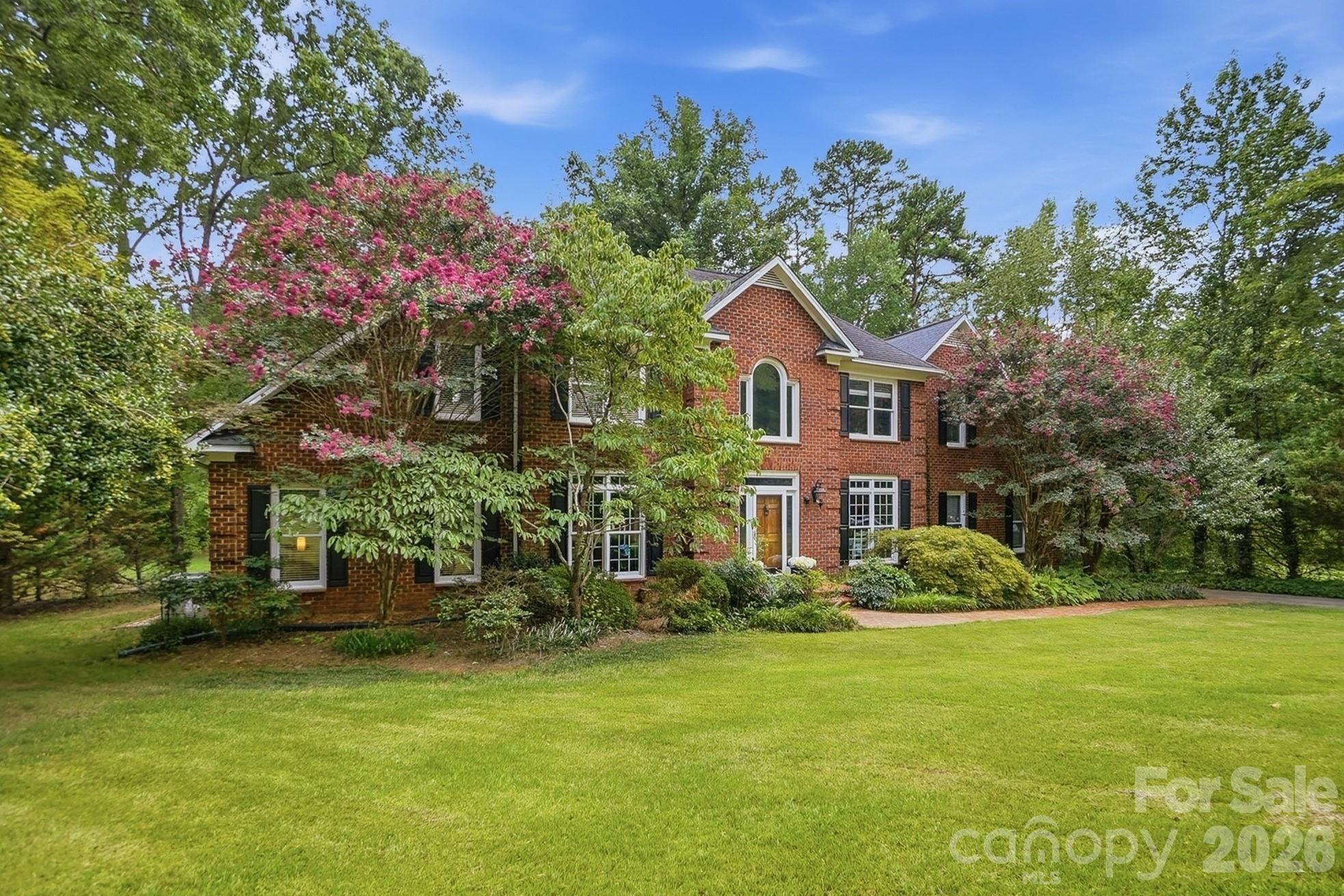 1006 Waterview Lane — Monroe