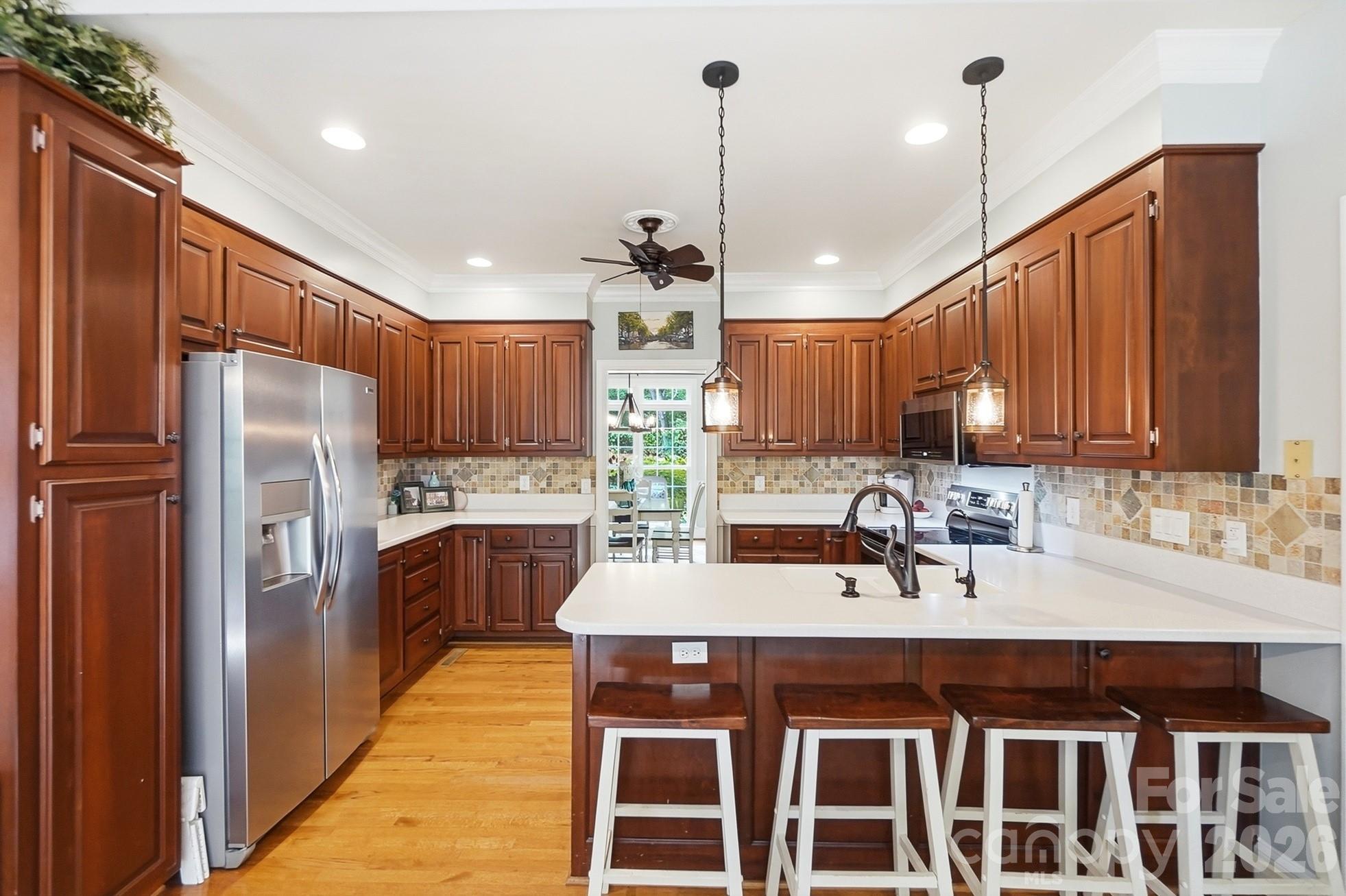1006 Waterview Lane — Monroe