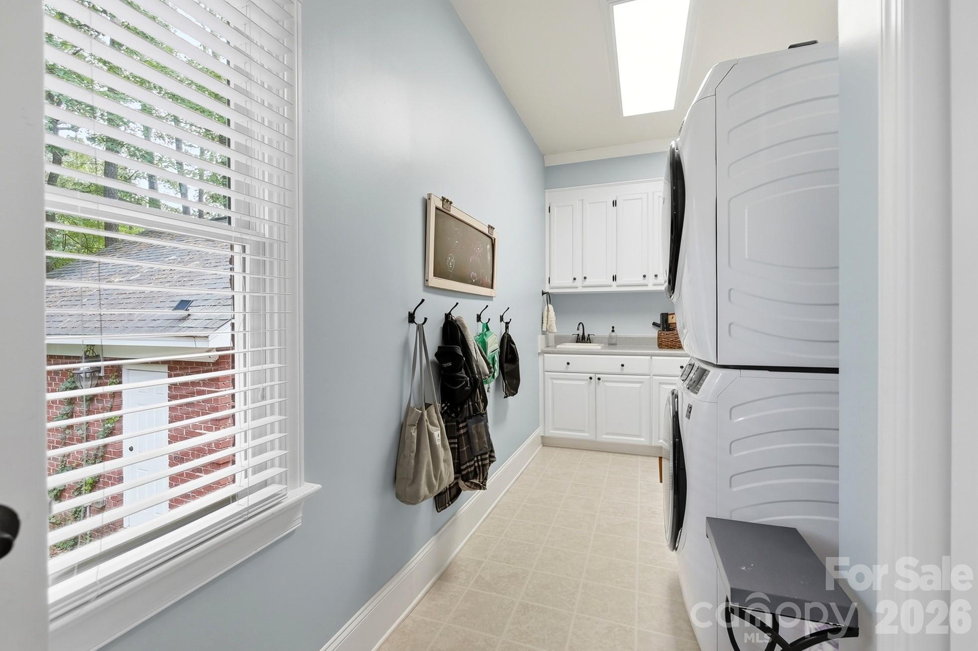 1006 Waterview Lane — Monroe