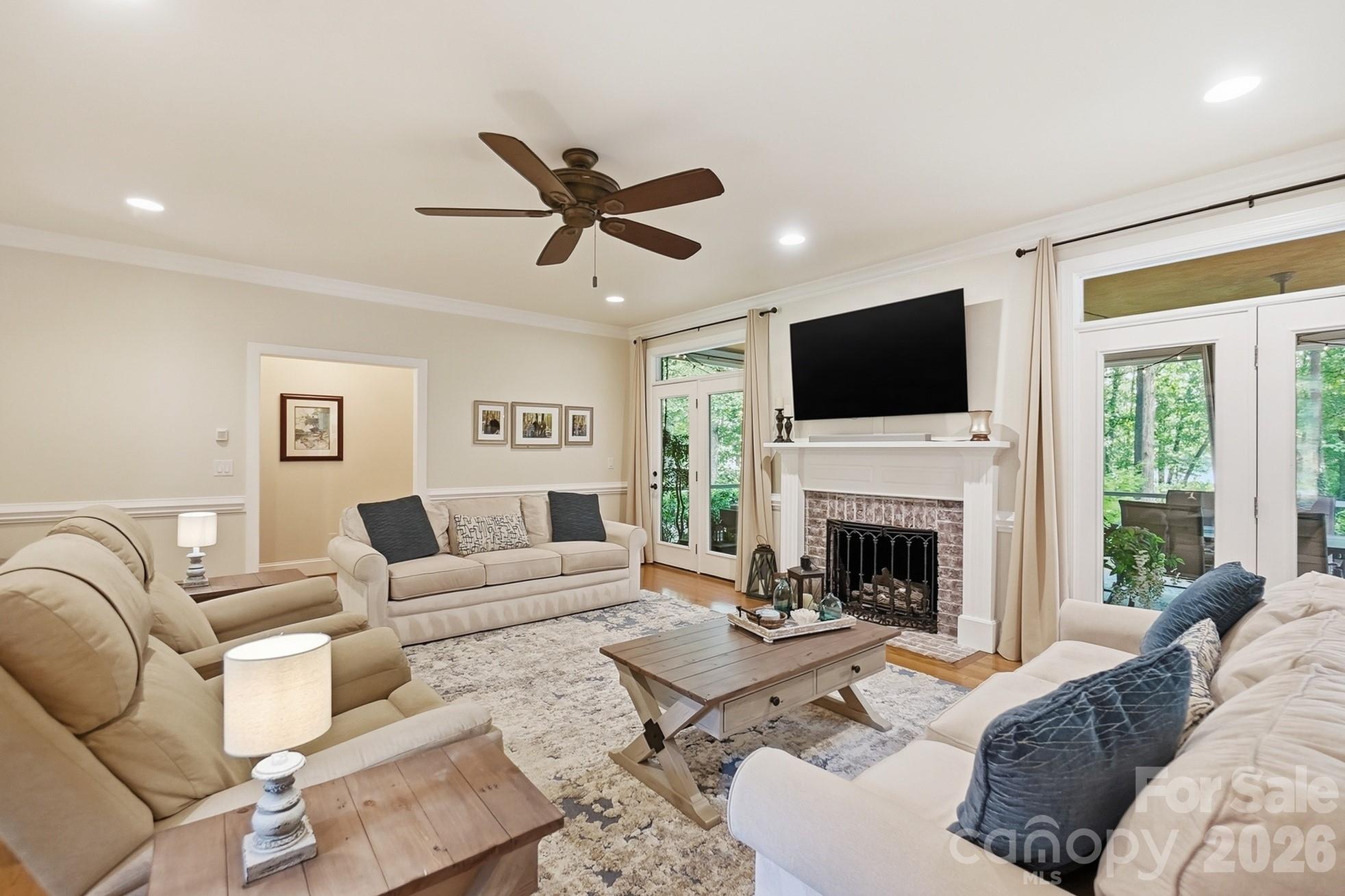 1006 Waterview Lane — Monroe