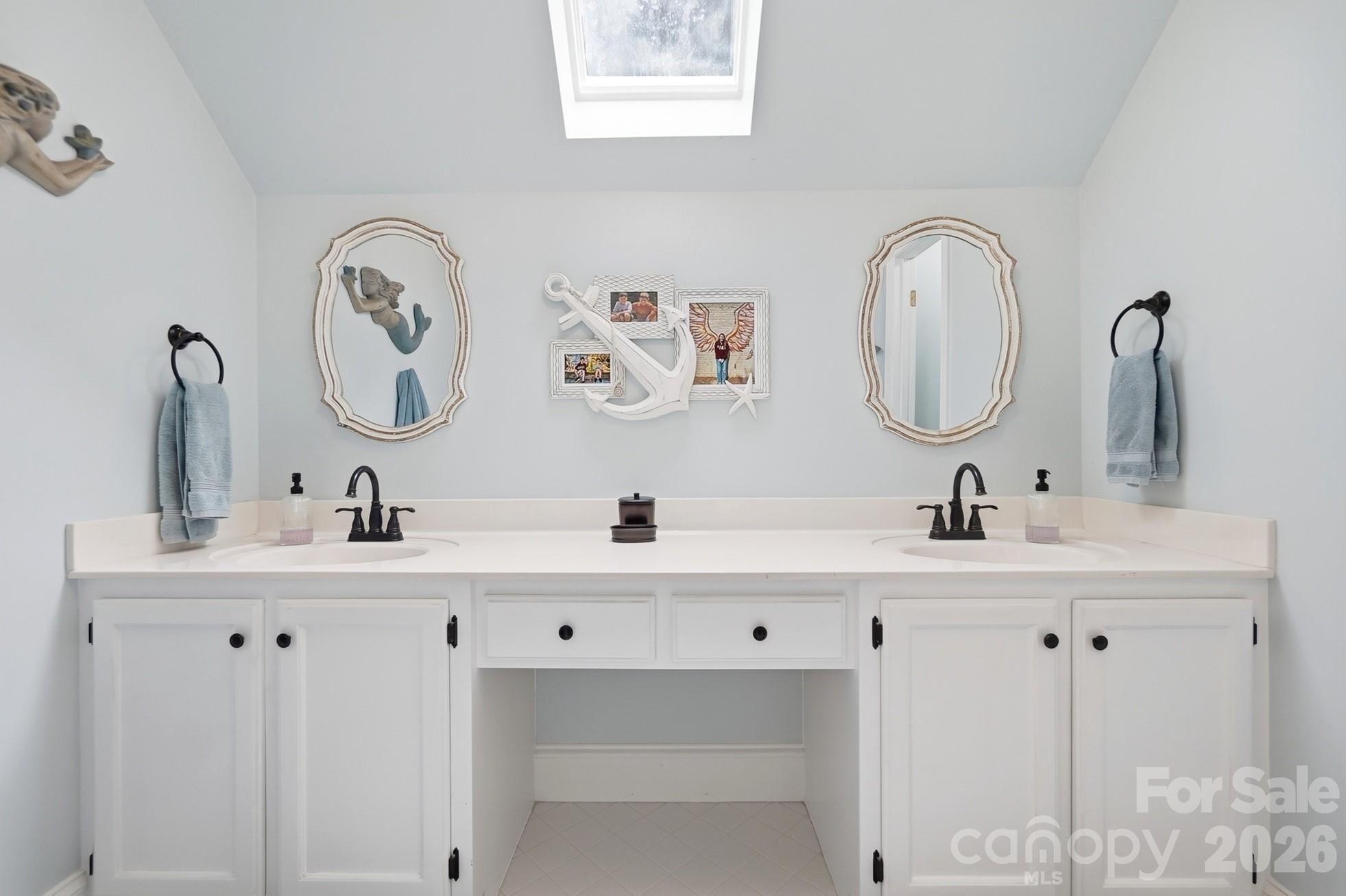 1006 Waterview Lane — Monroe