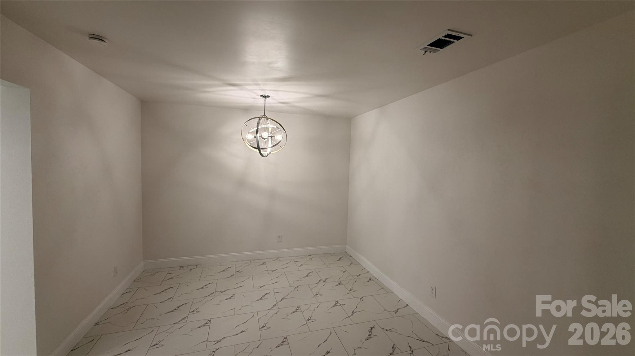 7107 Stonington Lane — Charlotte