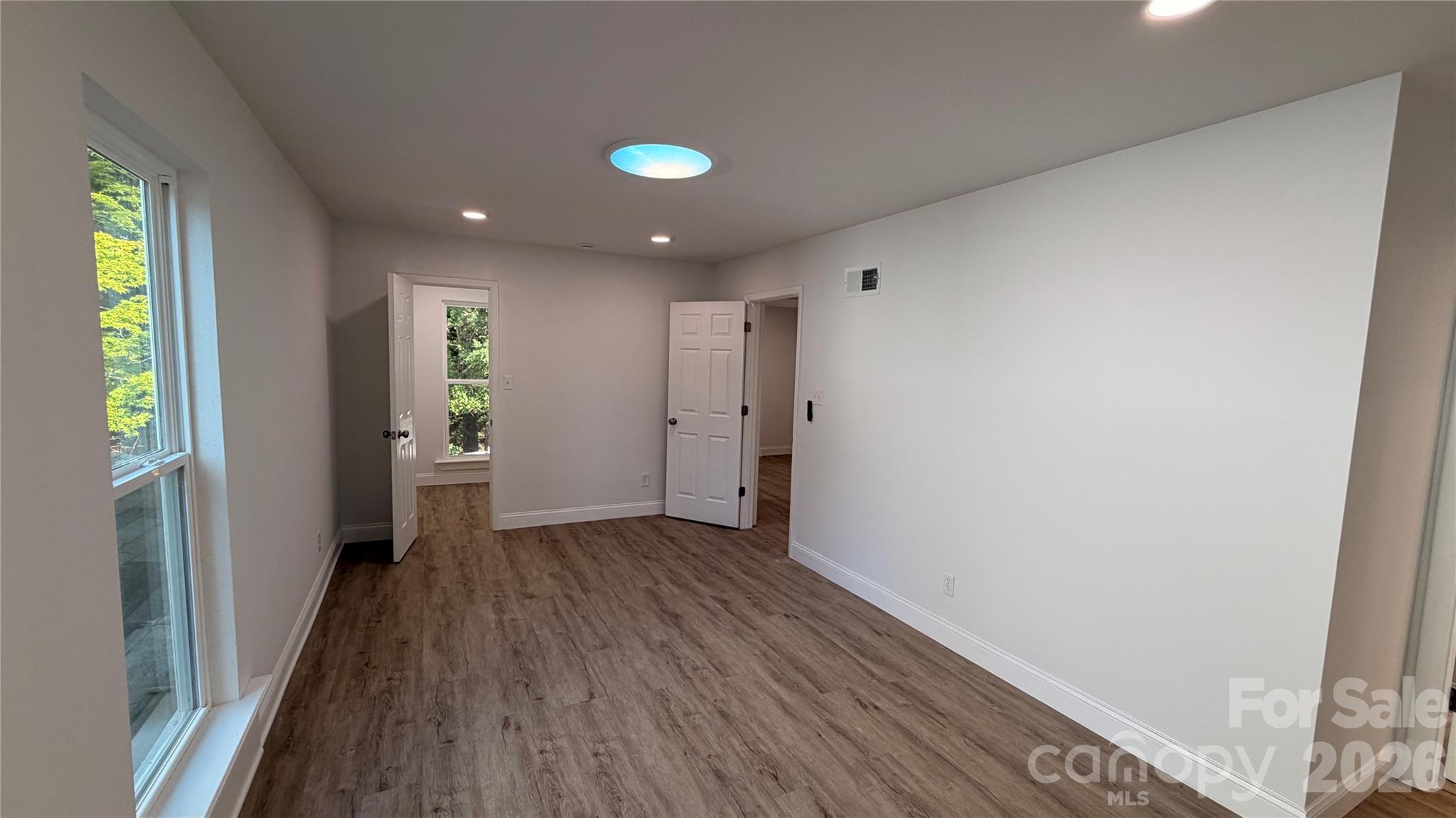 7107 Stonington Lane — Charlotte