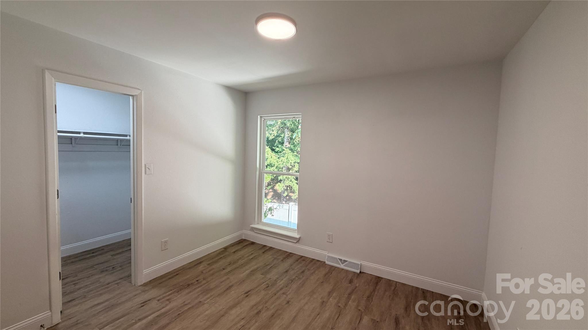 7107 Stonington Lane — Charlotte
