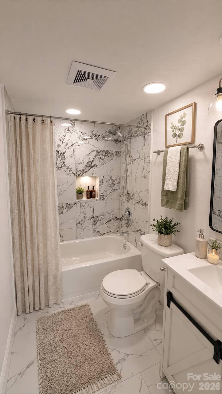 7107 Stonington Lane — Charlotte