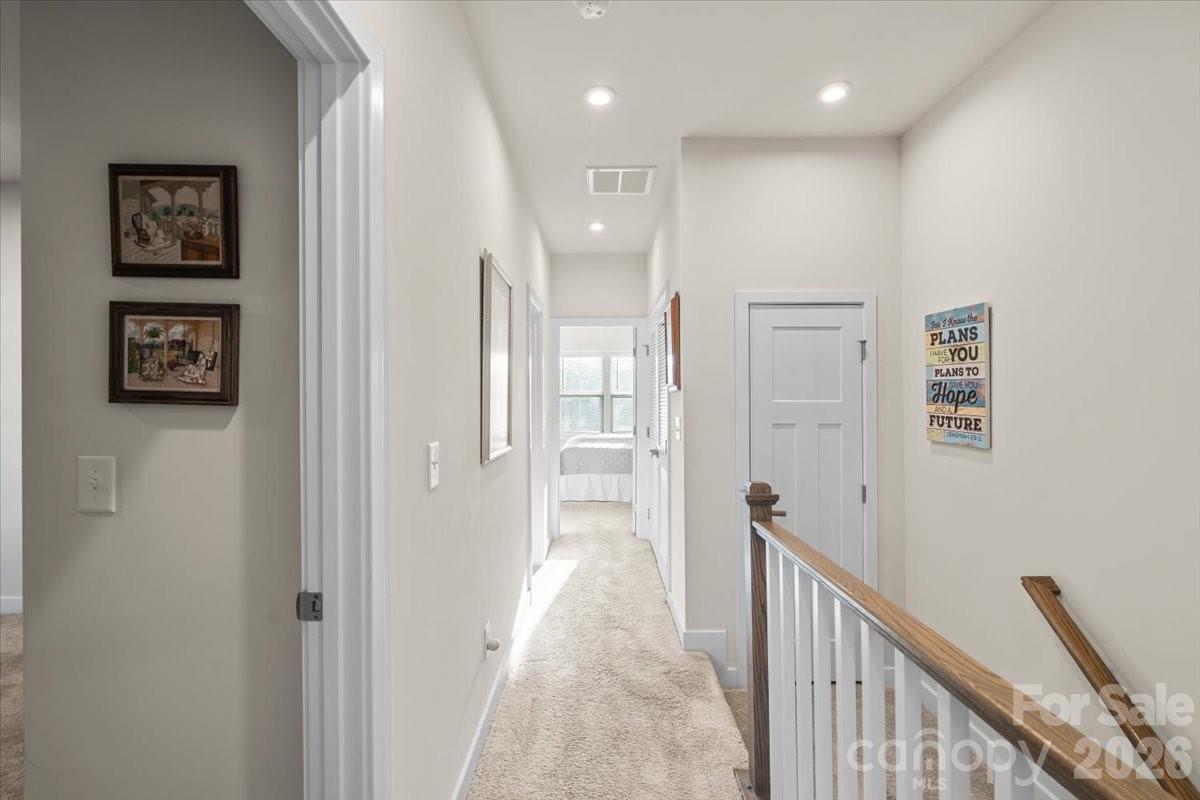 606 Crudent Road — Tega Cay