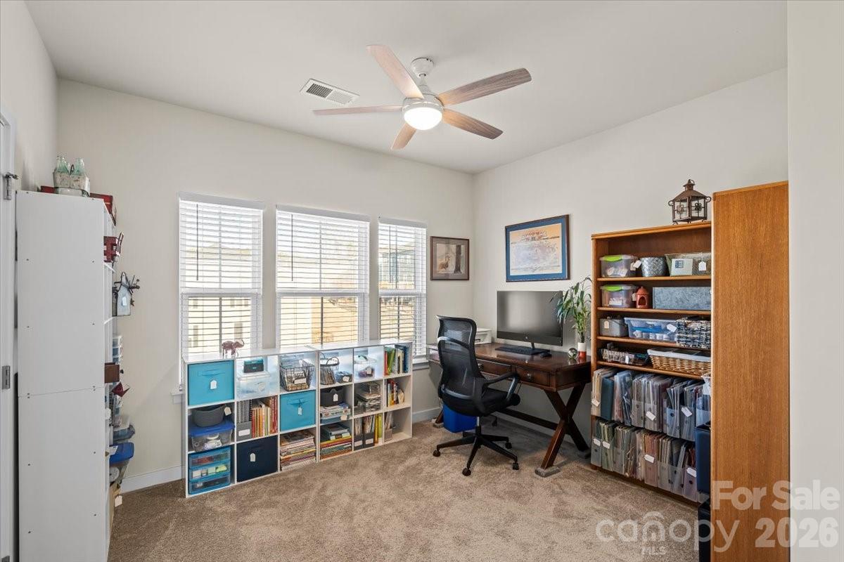 606 Crudent Road — Tega Cay