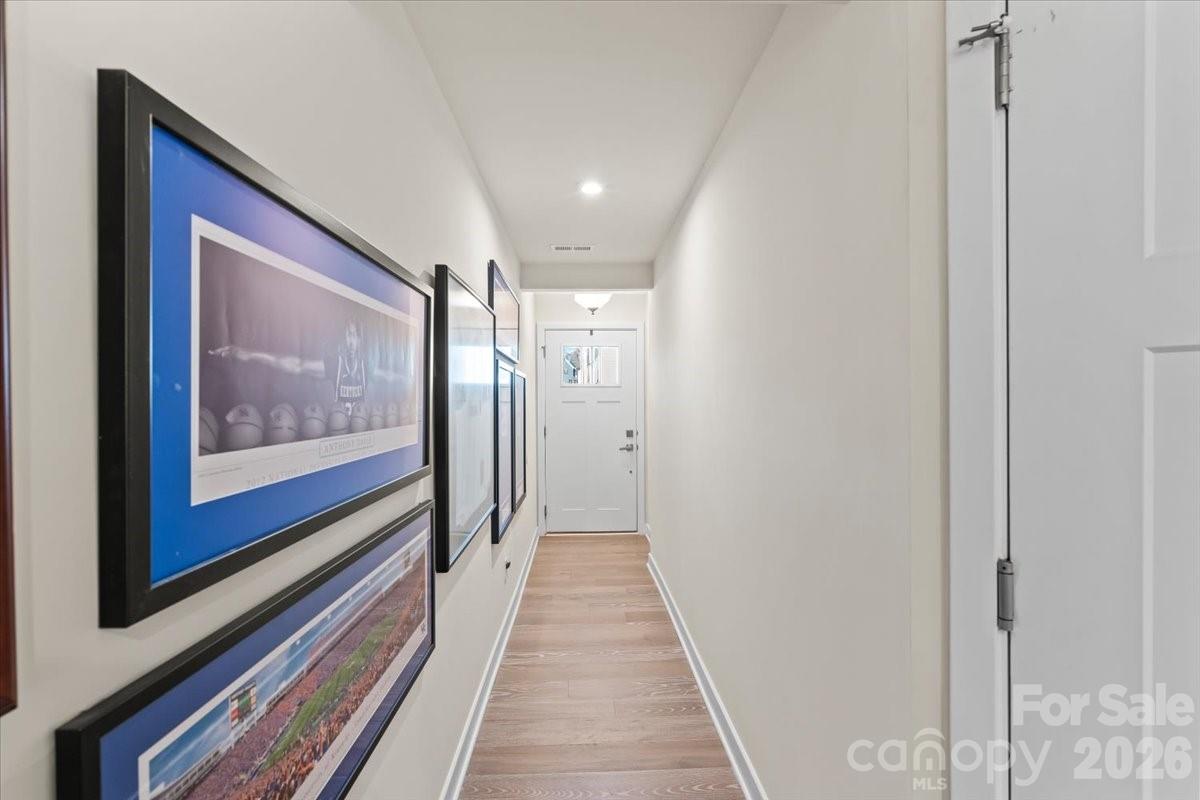 606 Crudent Road — Tega Cay