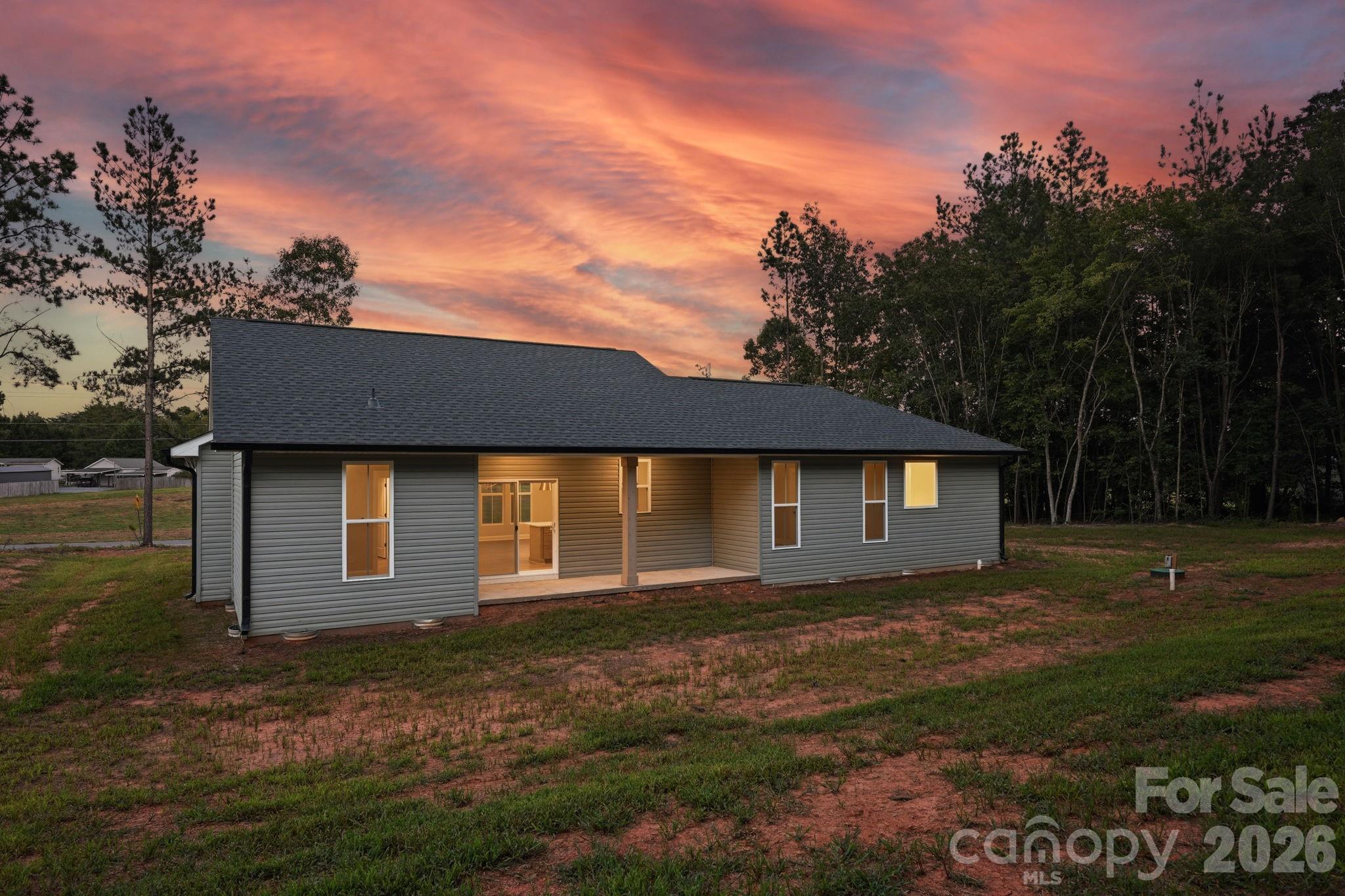 2263 Lee Lawing Road — Lincolnton