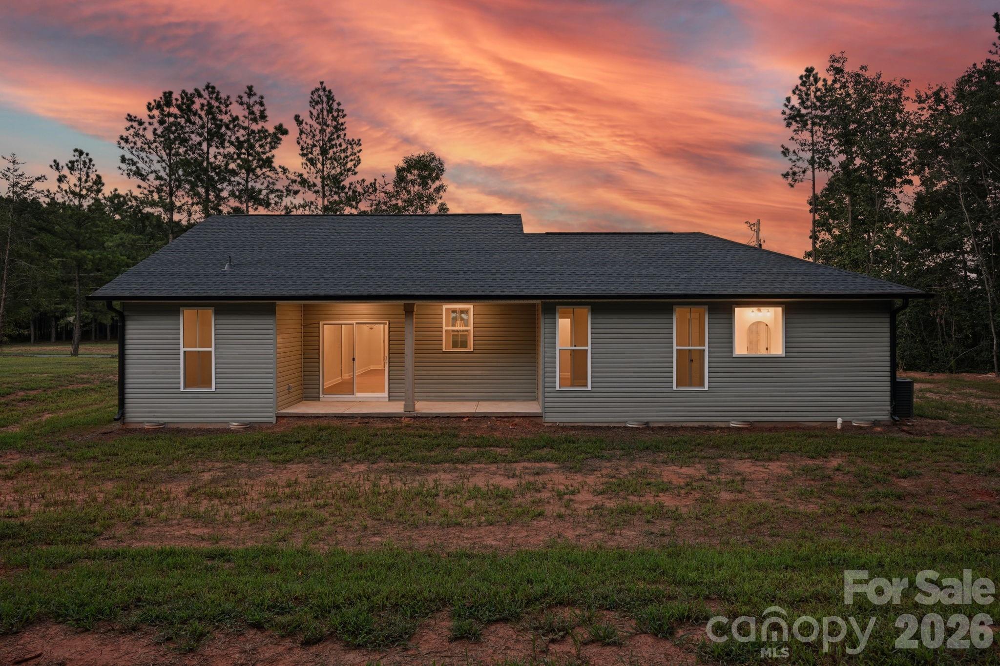 2263 Lee Lawing Road — Lincolnton